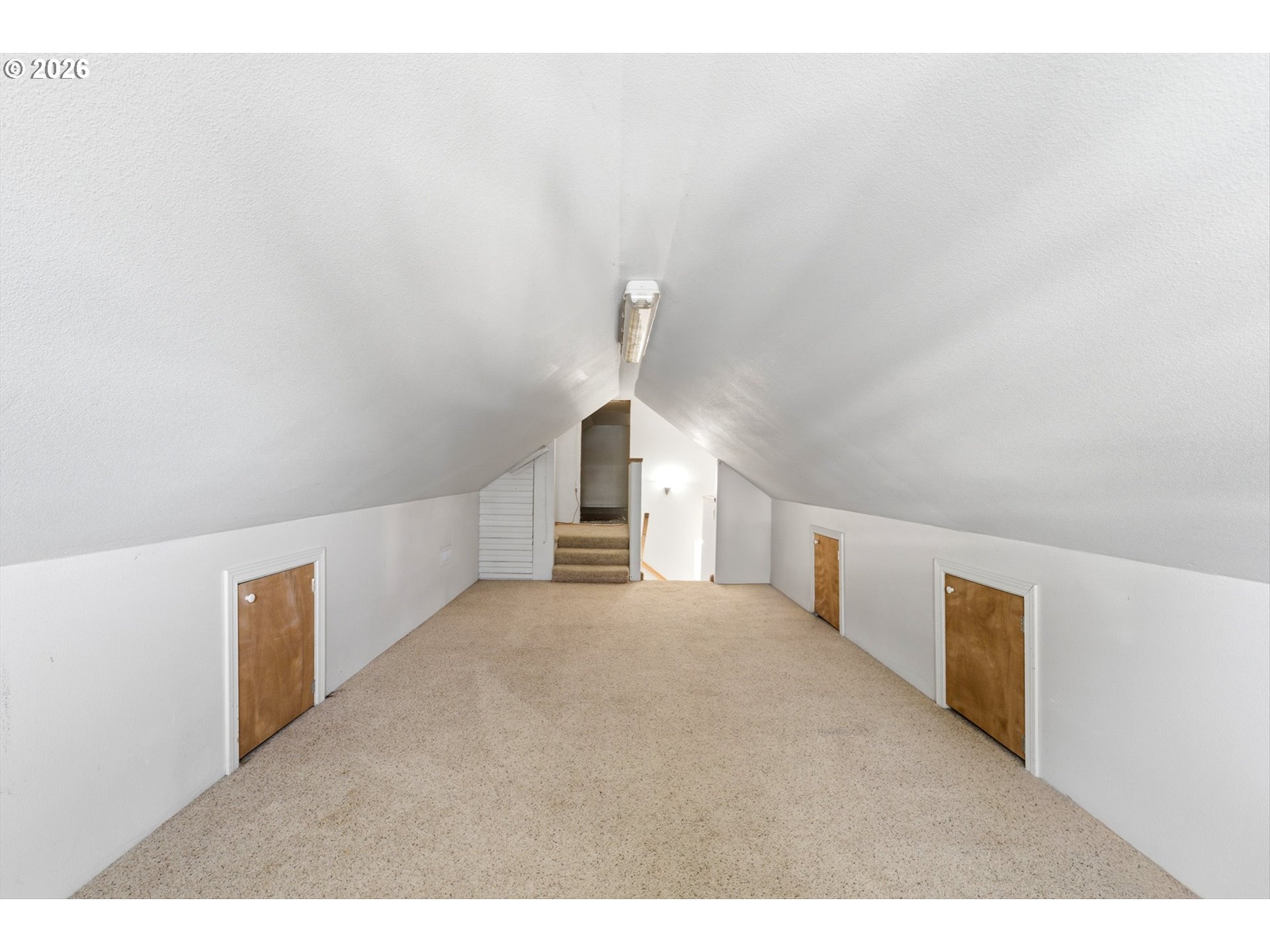 1002 JQ ADAMS ST