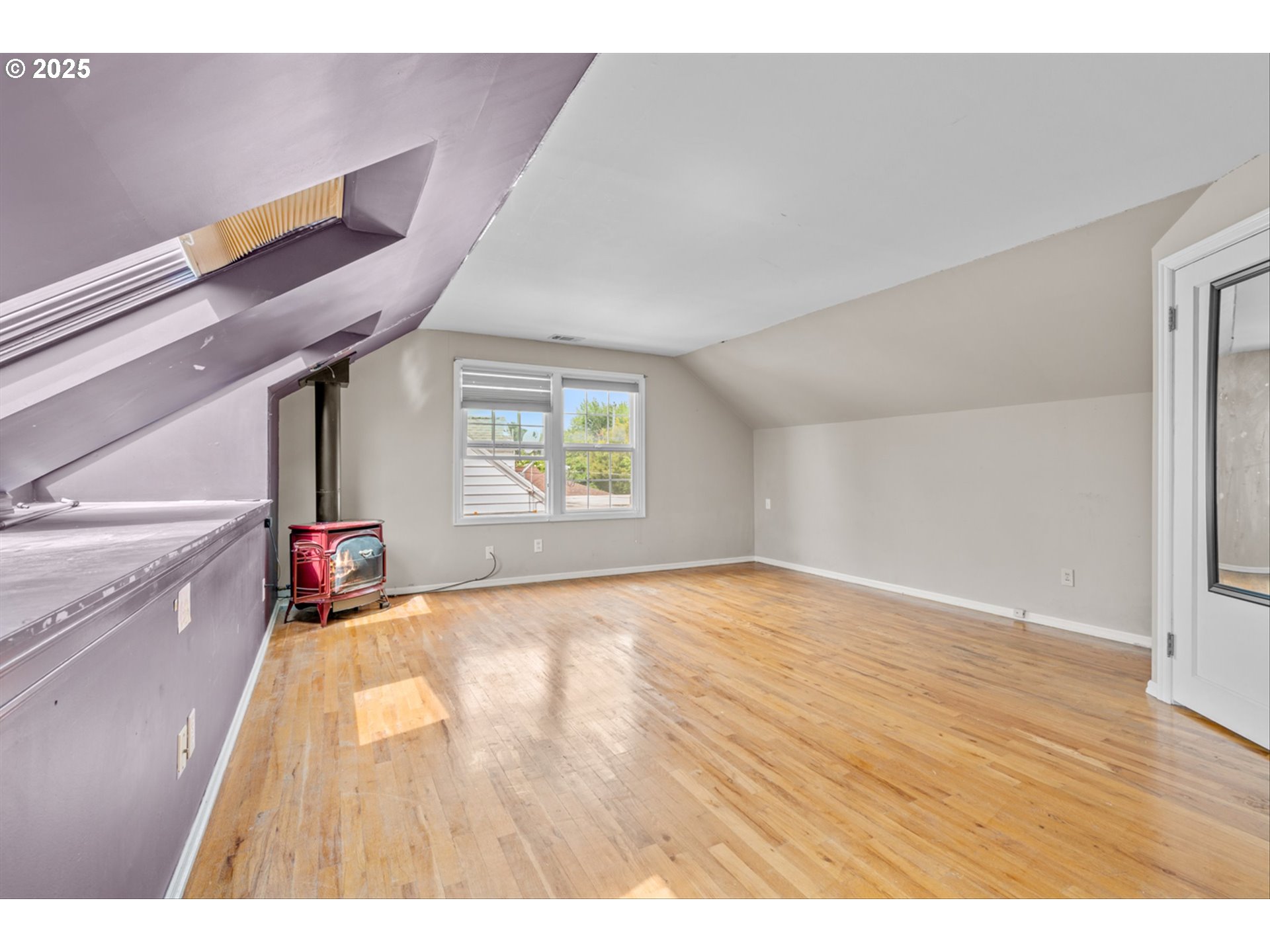 4715 N WILLAMETTE BLVD