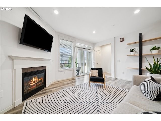3850 SUMMERLINN DR