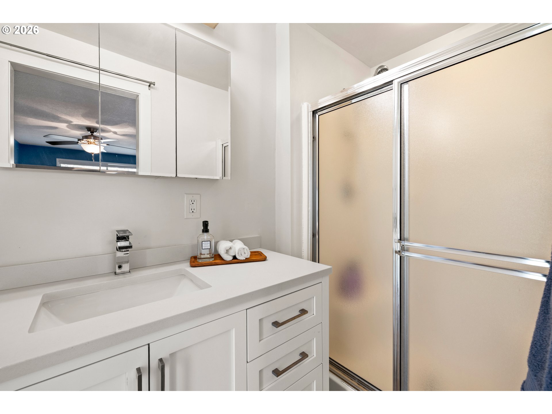 6368 SE PINE CREEK WAY