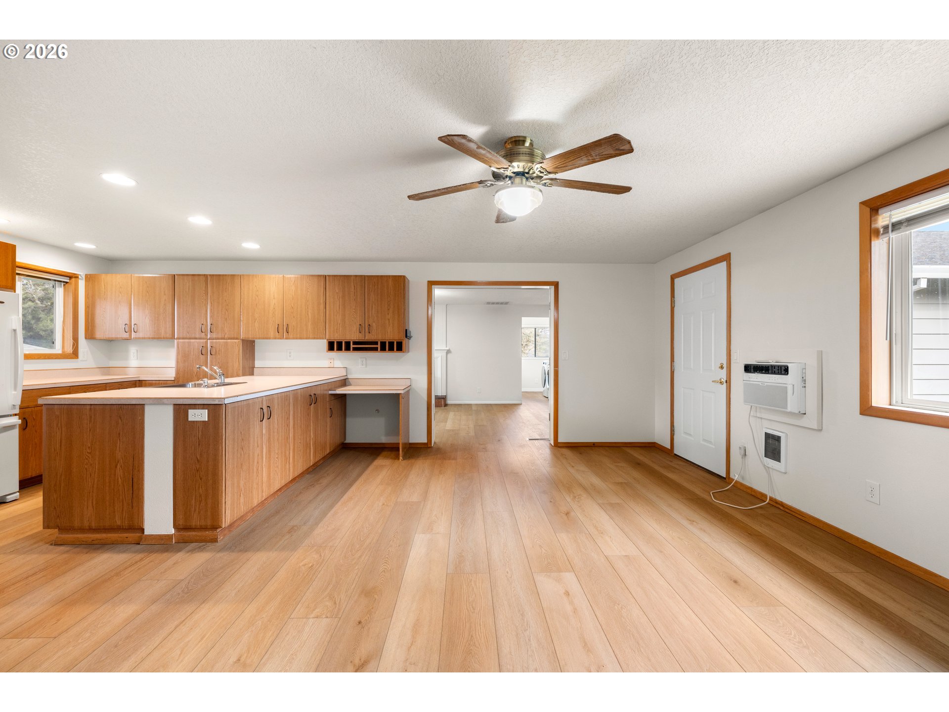 6368 SE PINE CREEK WAY