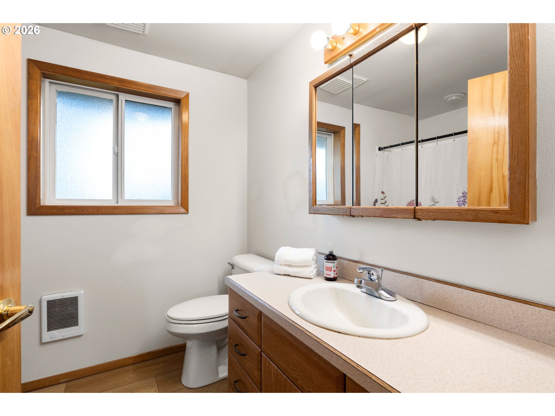 6368 SE PINE CREEK WAY