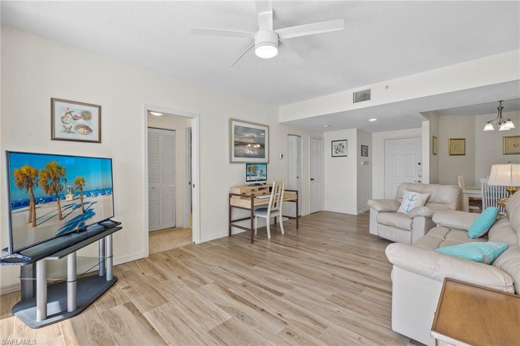 22748 Island Pines WAY # 102