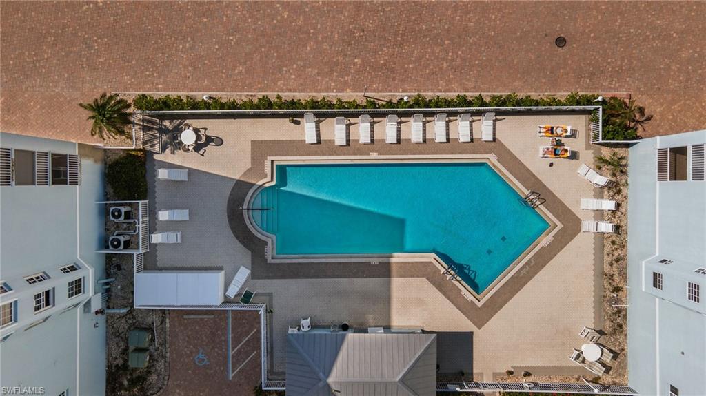 22748 Island Pines WAY # 102