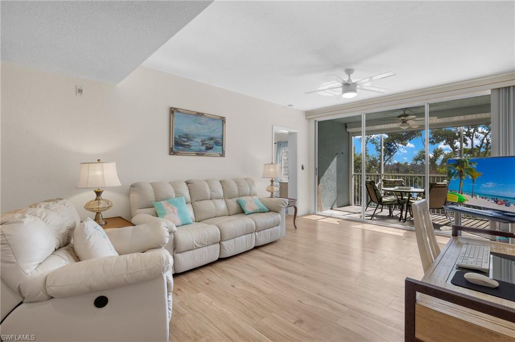 22748 Island Pines WAY # 102