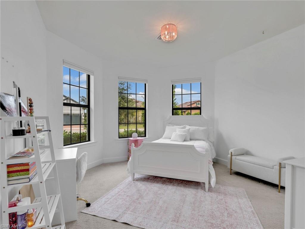 9487 Greyhawk TRL