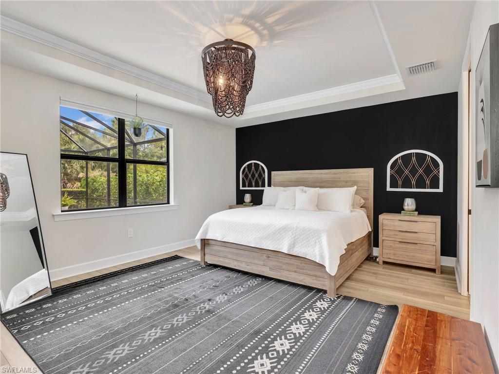 9487 Greyhawk TRL