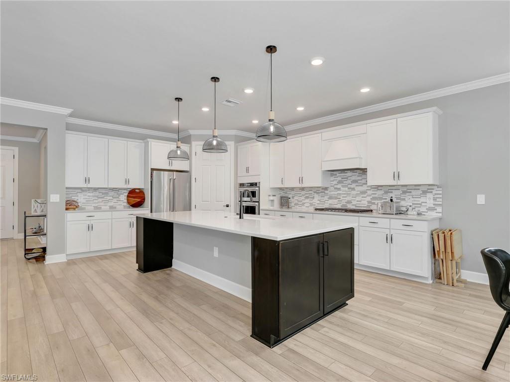 9487 Greyhawk TRL