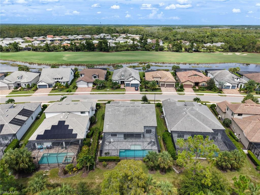 9487 Greyhawk TRL