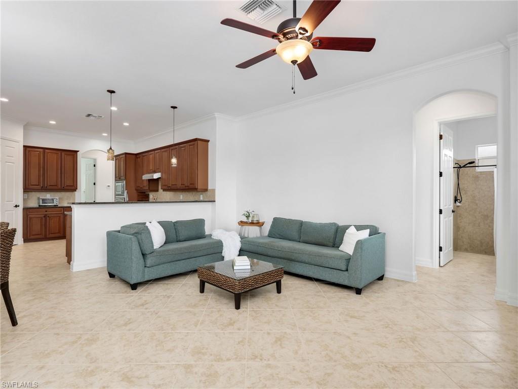 20921 Torre Del Lago ST