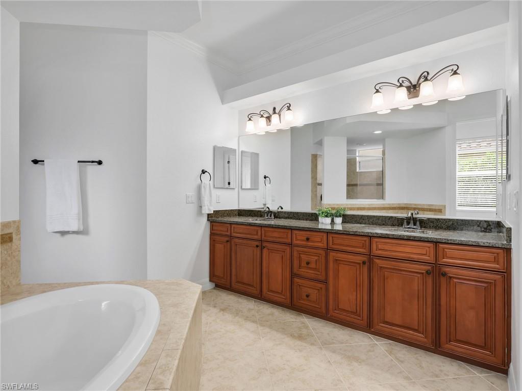 20921 Torre Del Lago ST