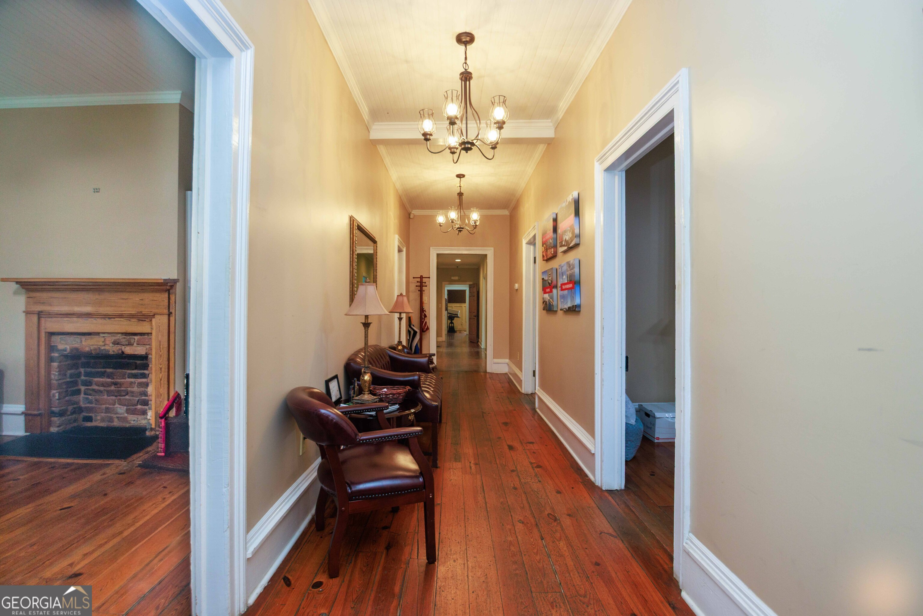 106 N Alexander Avenue