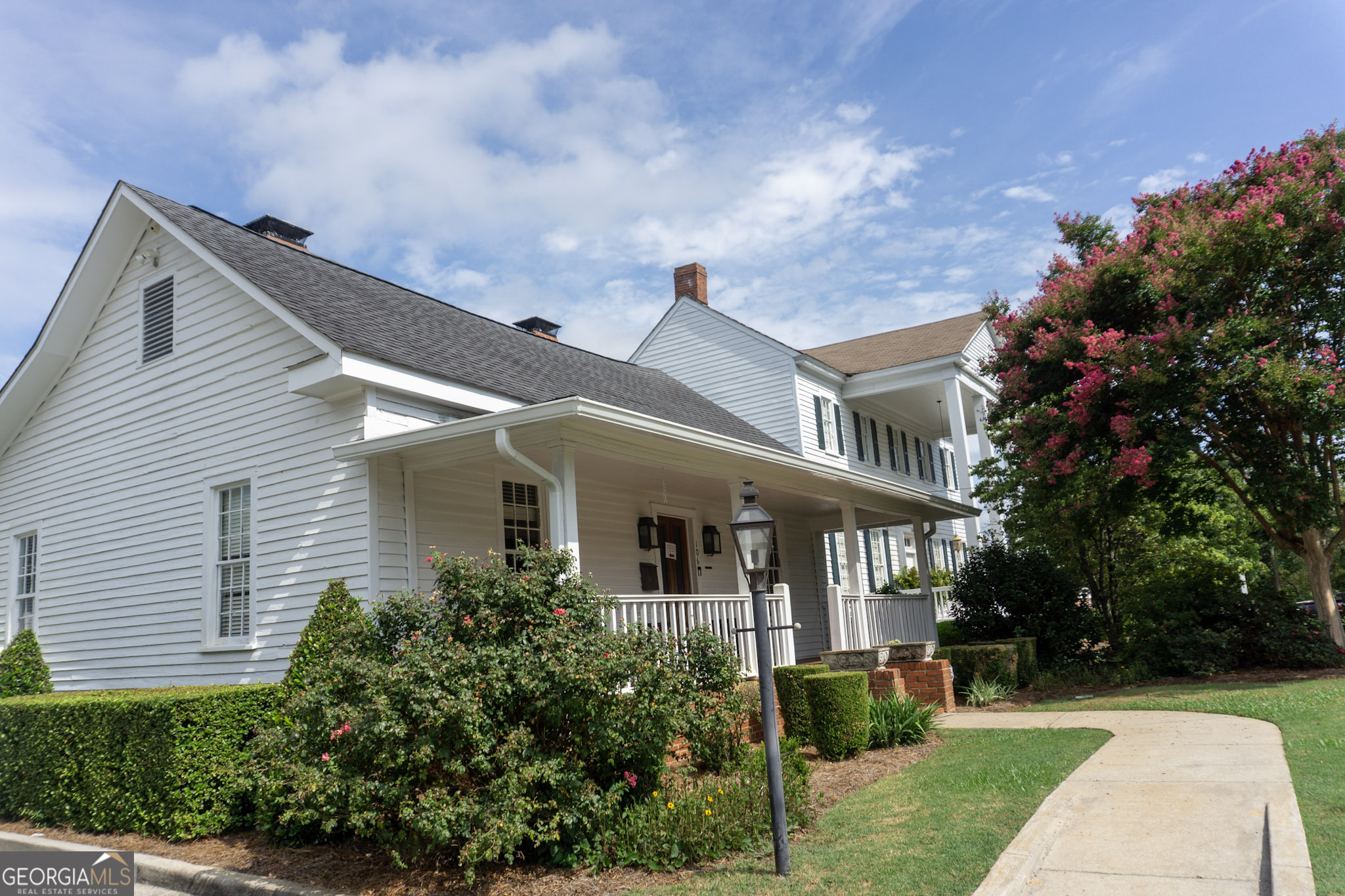 106 N Alexander Avenue
