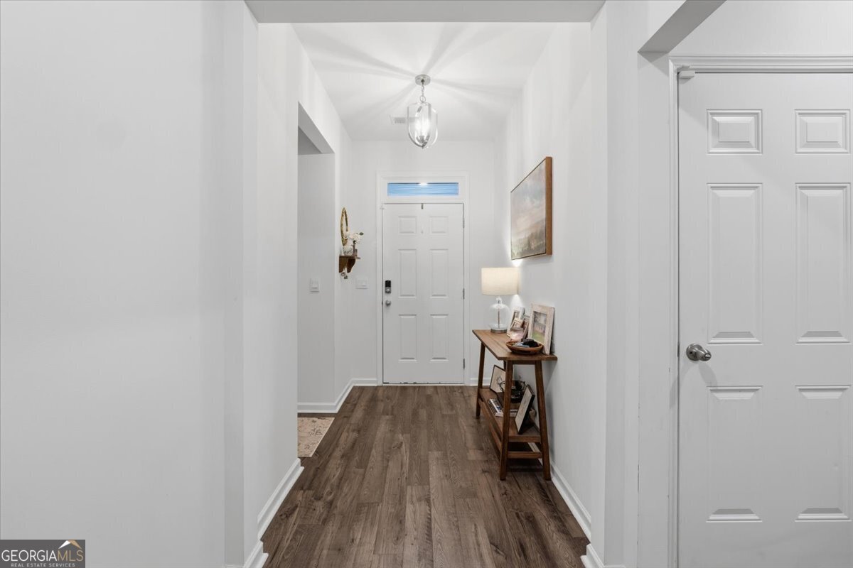 1039 Creekwood Circle
