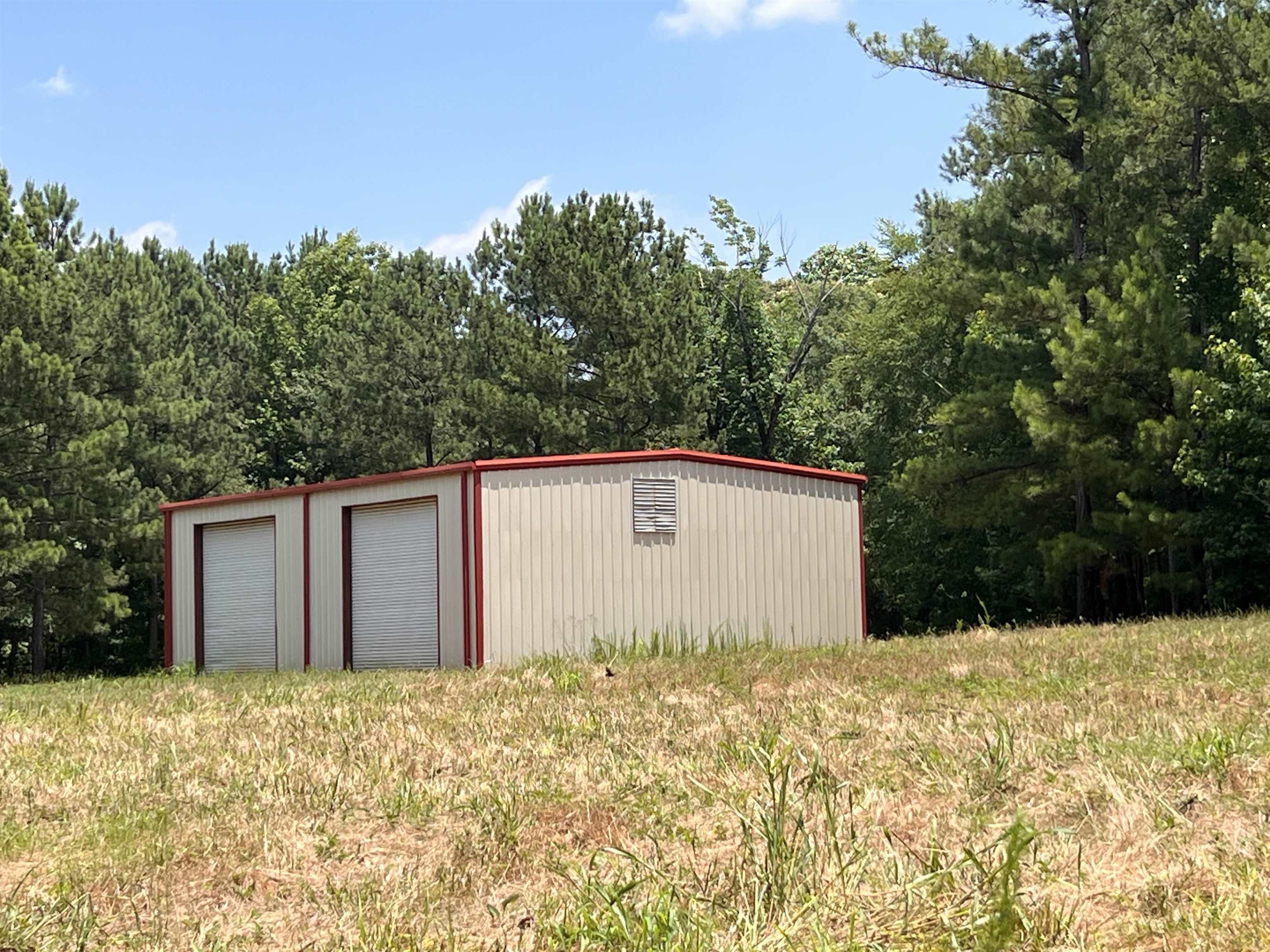 1501 DEERWOOD DRIVE