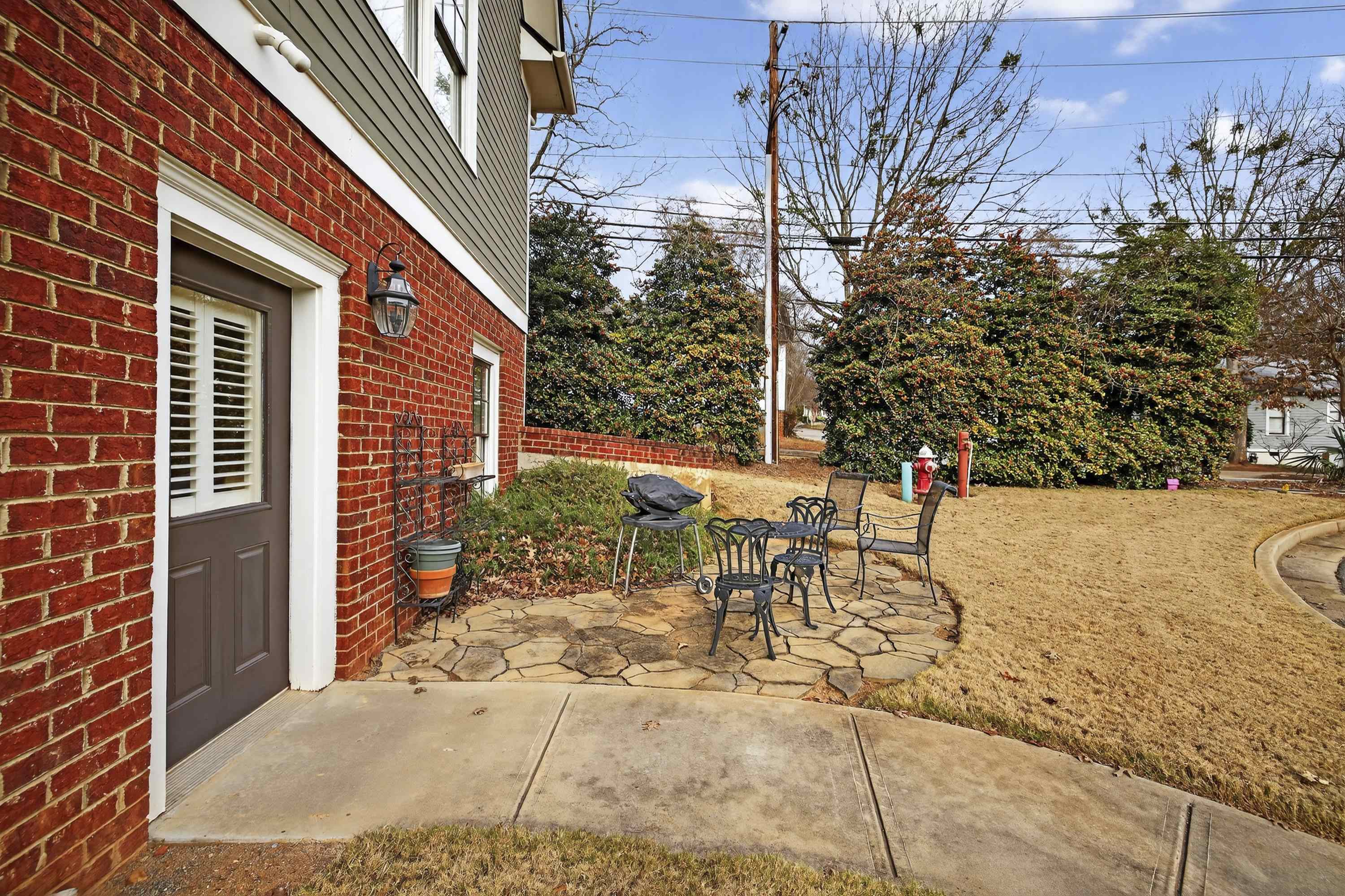 334 NORTH SECOND STREET