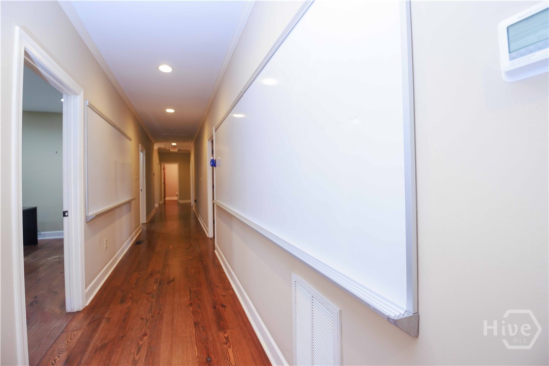 106 N Alexander Avenue