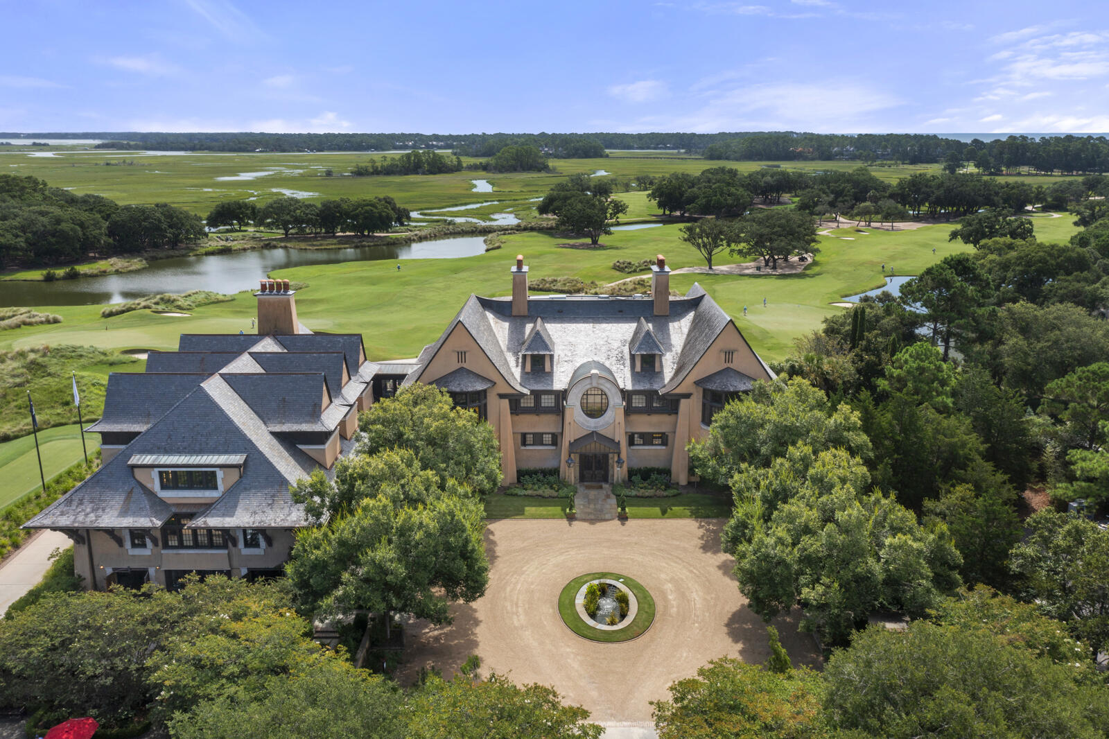 410 Estuary Lane