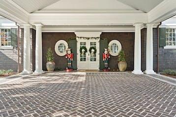 410 Estuary Lane