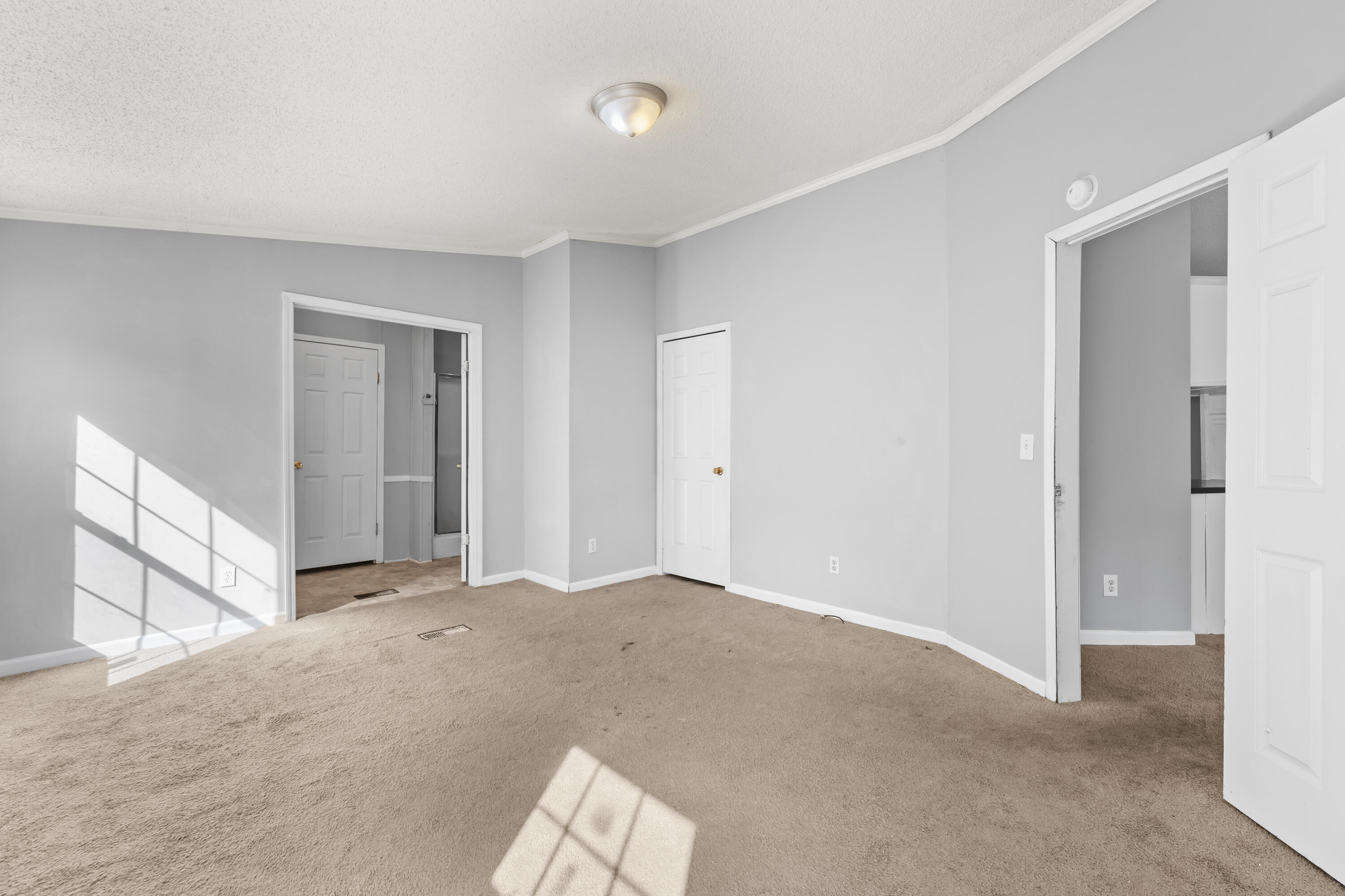 335 Hudson Road