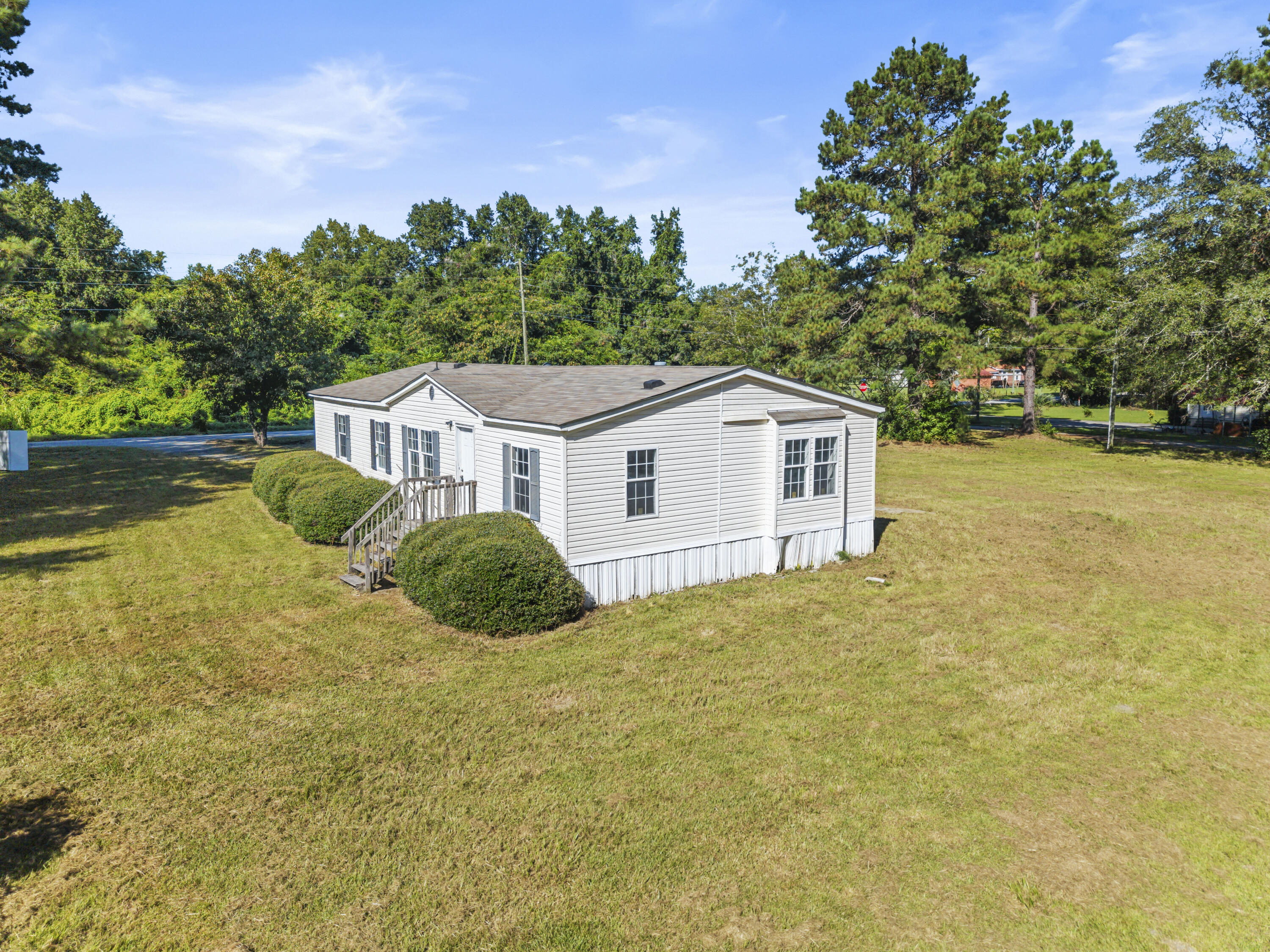 335 Hudson Road