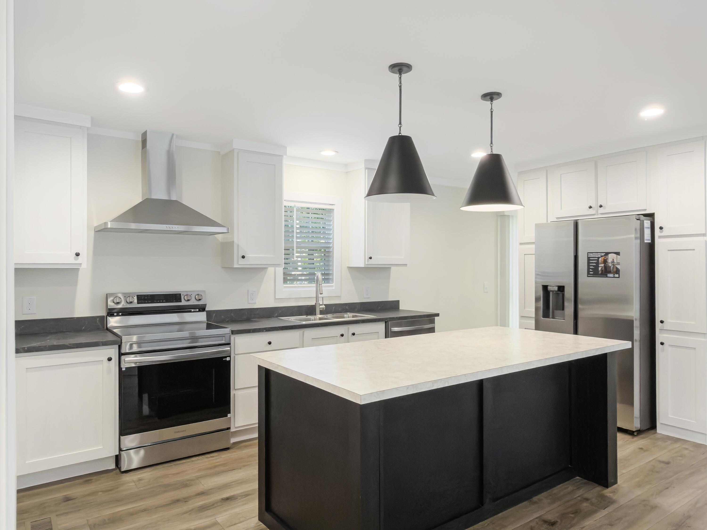 6152 State Road S-10-2077 Road
