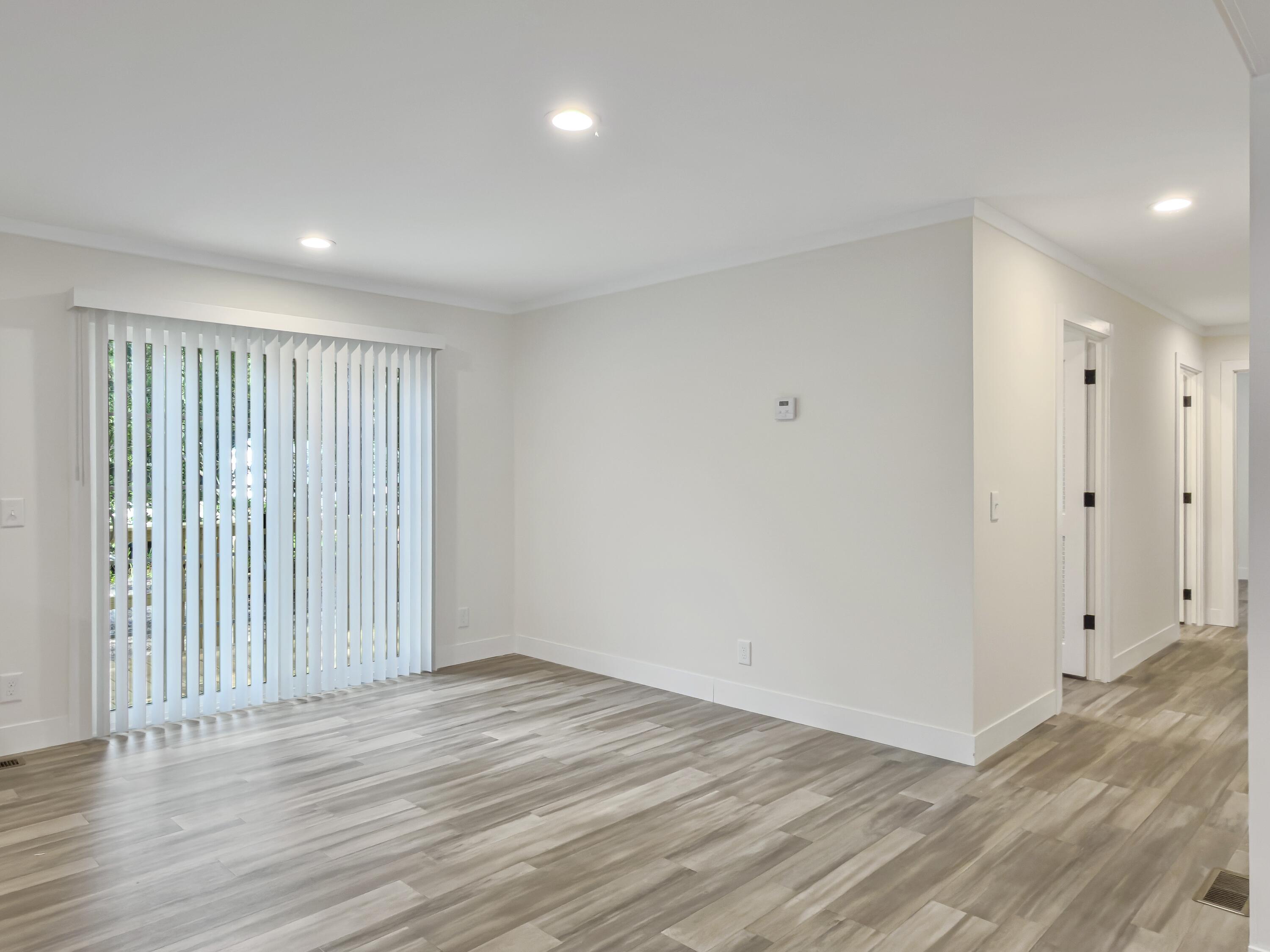 6156 State Road S-10-2077