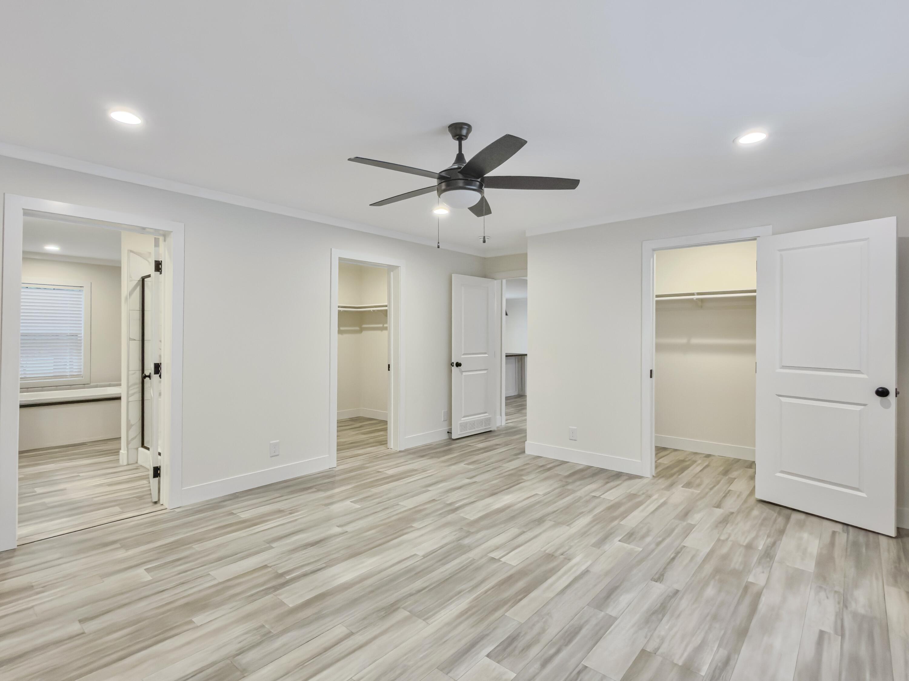 6156 State Road S-10-2077