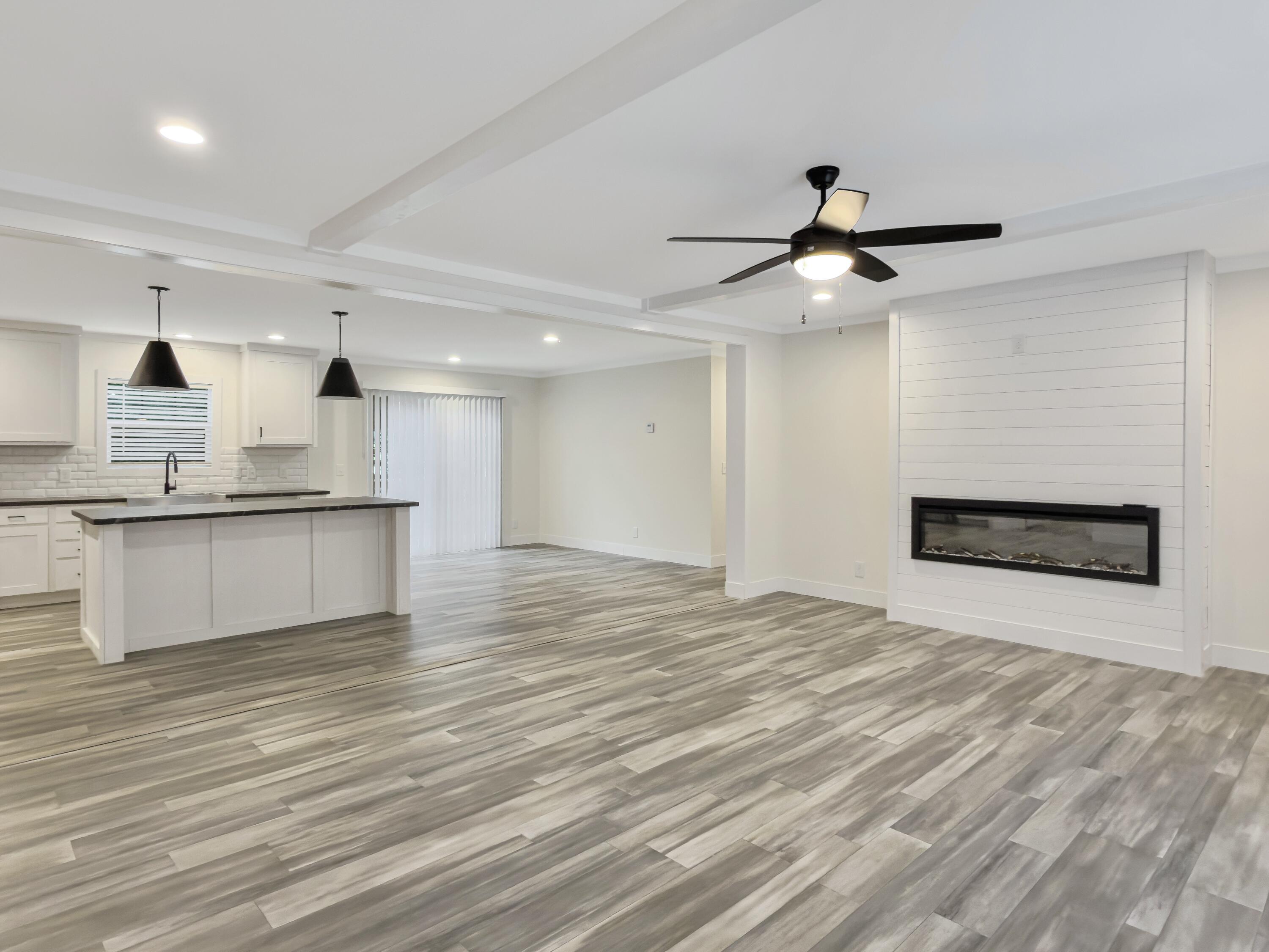 6156 State Road S-10-2077