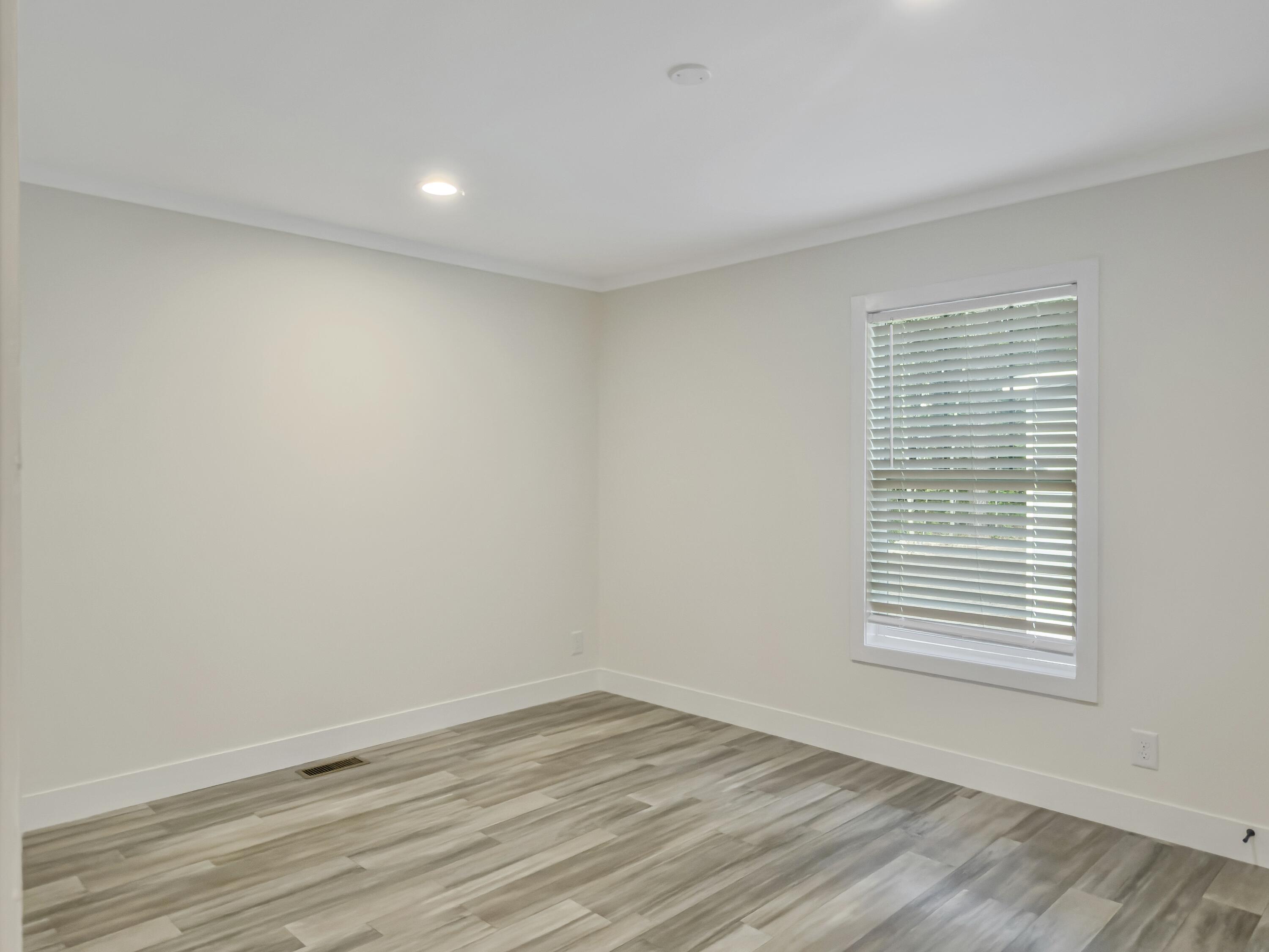 6156 State Road S-10-2077