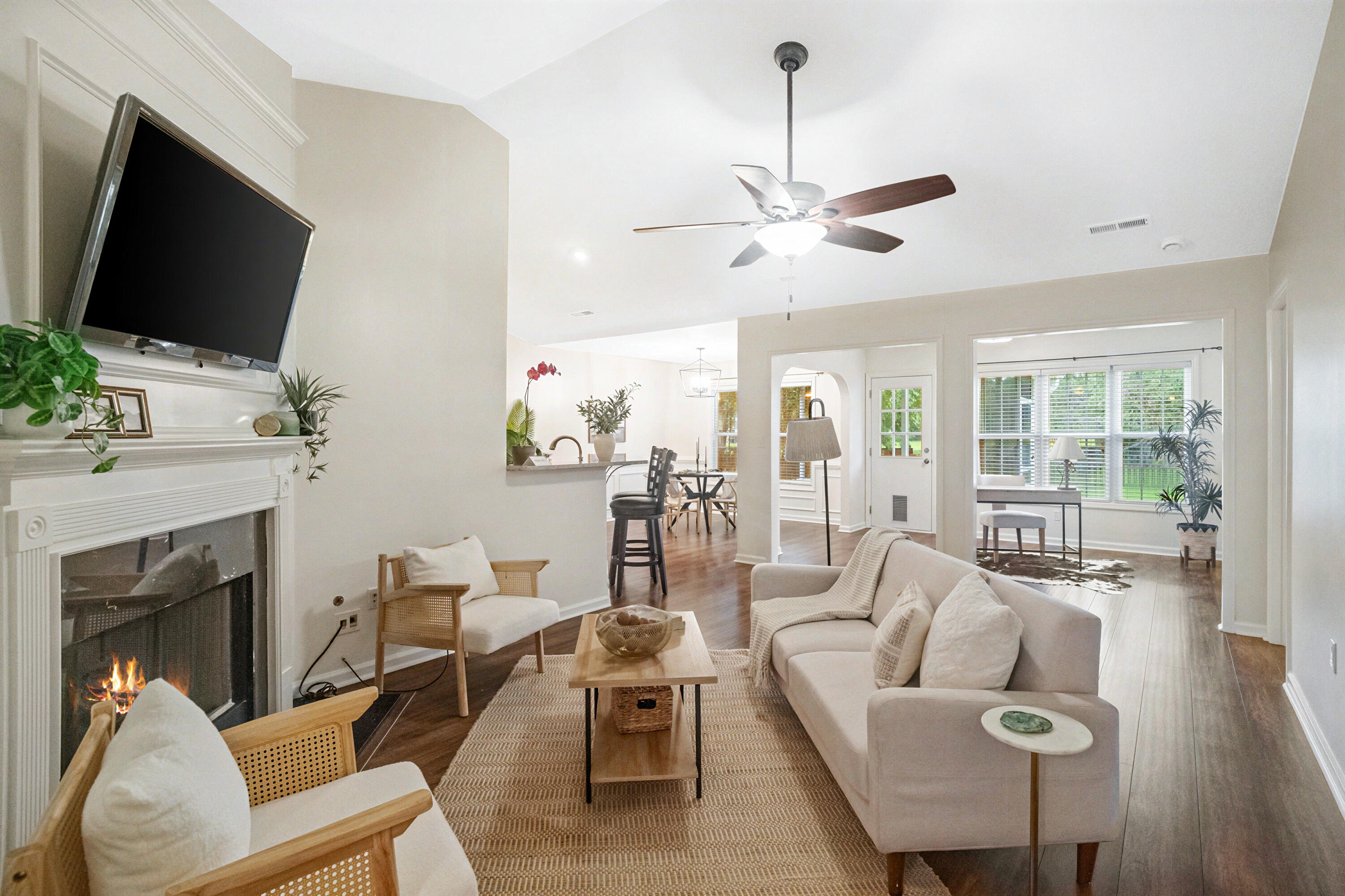 1417 Wellesley Circle