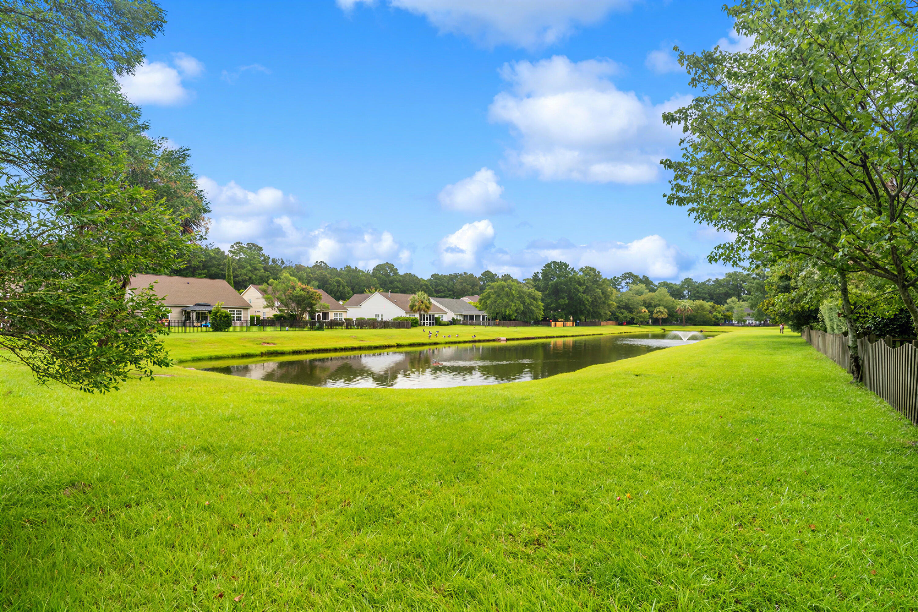 1417 Wellesley Circle