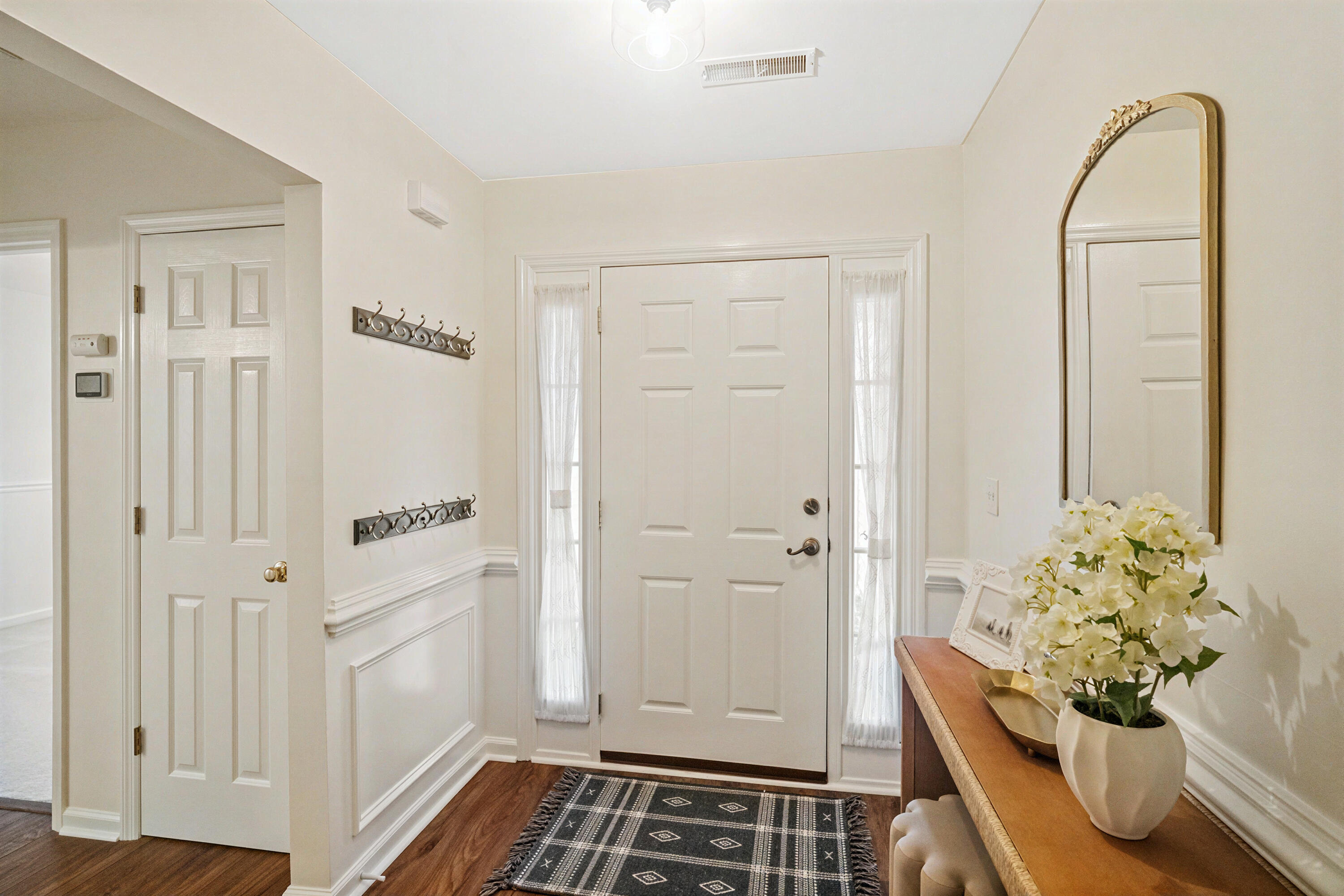 1417 Wellesley Circle