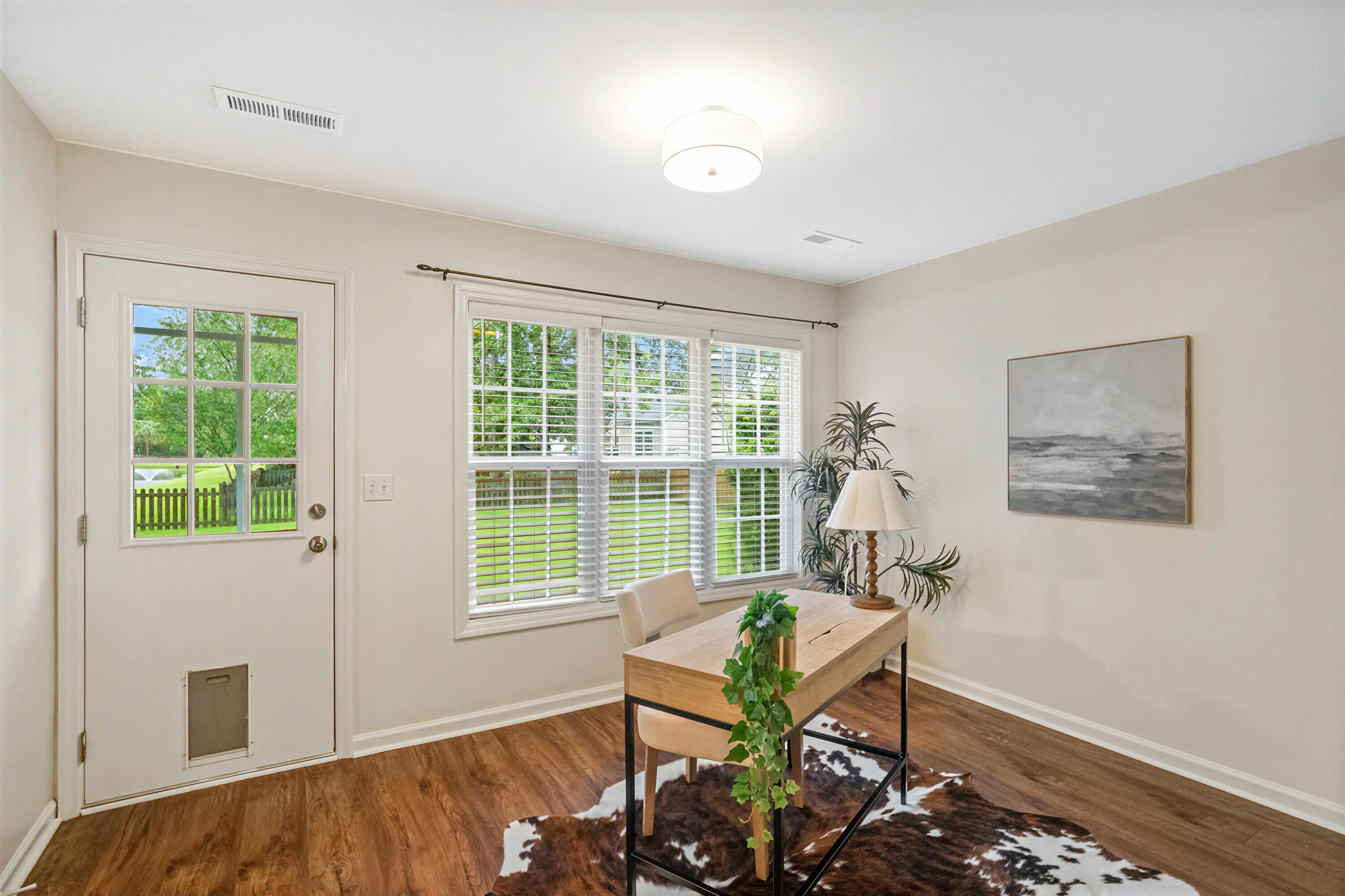 1417 Wellesley Circle