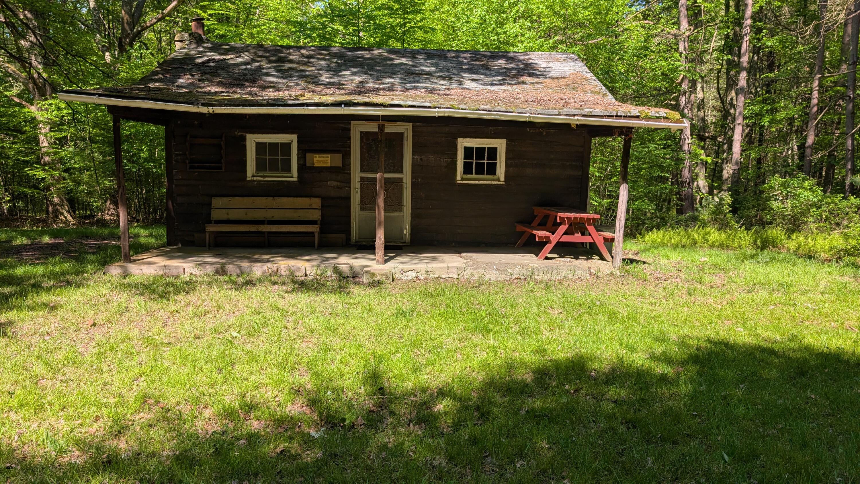 476 FLOWER RD