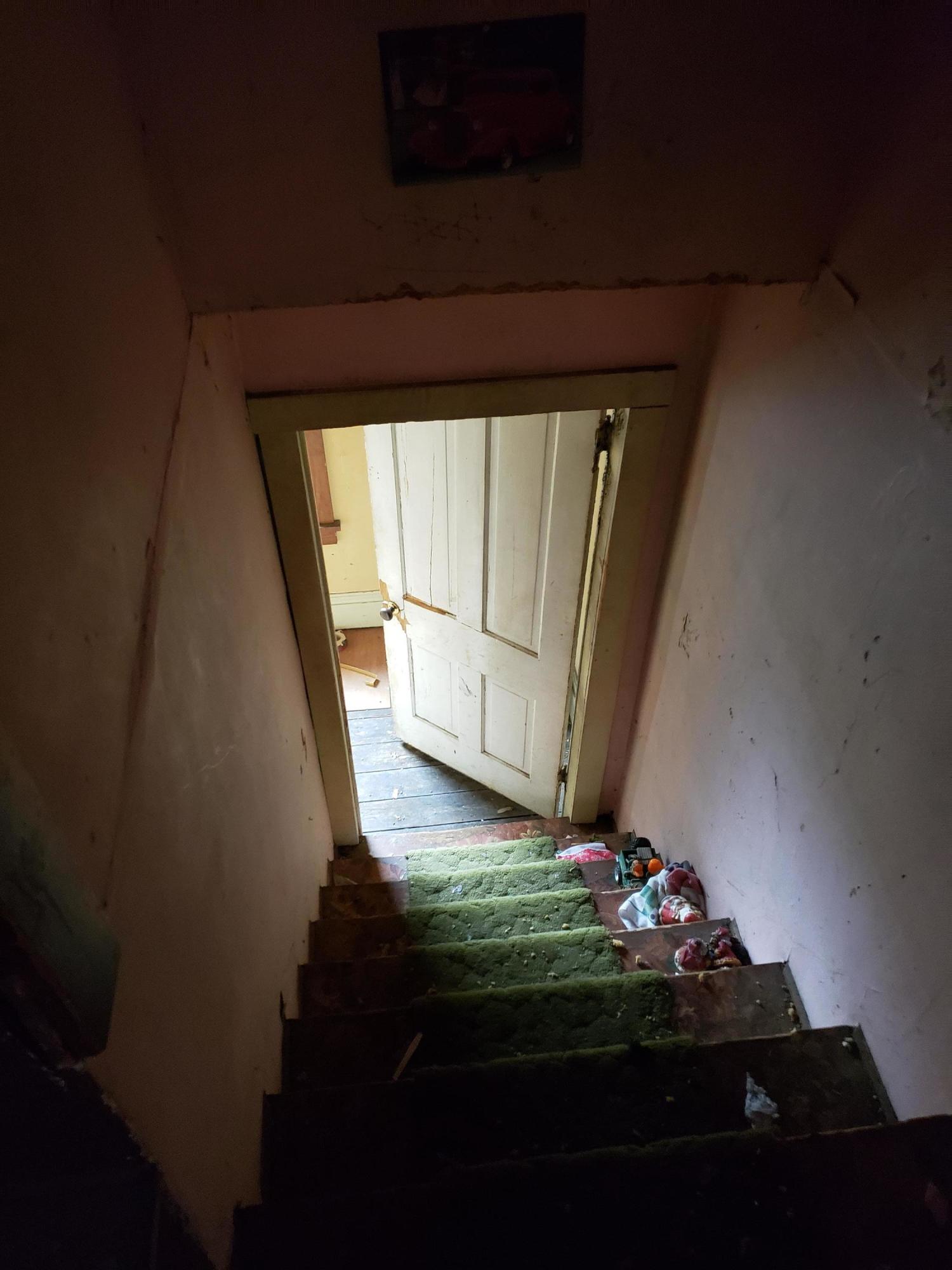 108 DUNLAP AVE