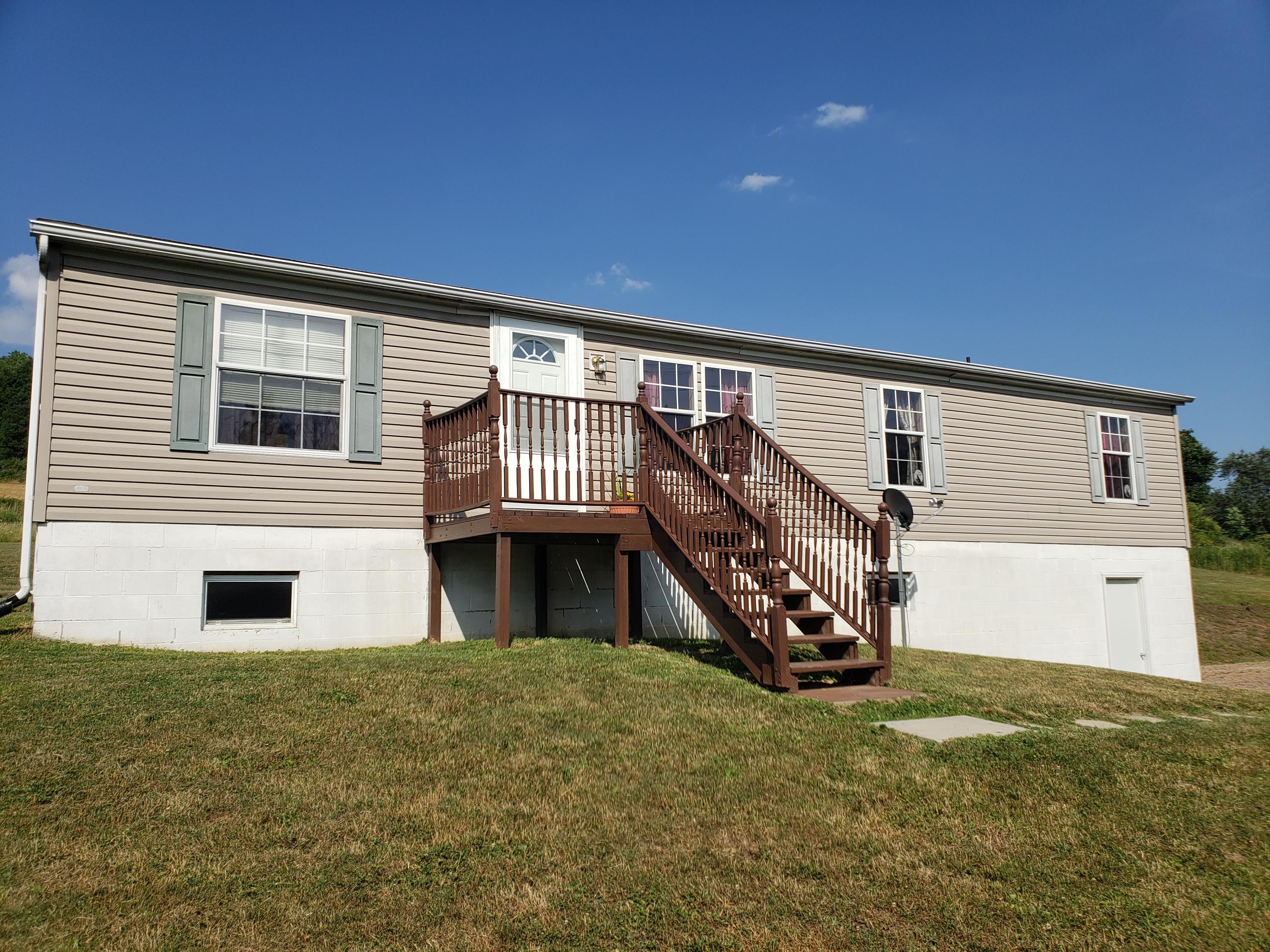 244 LAUREL RUN RD