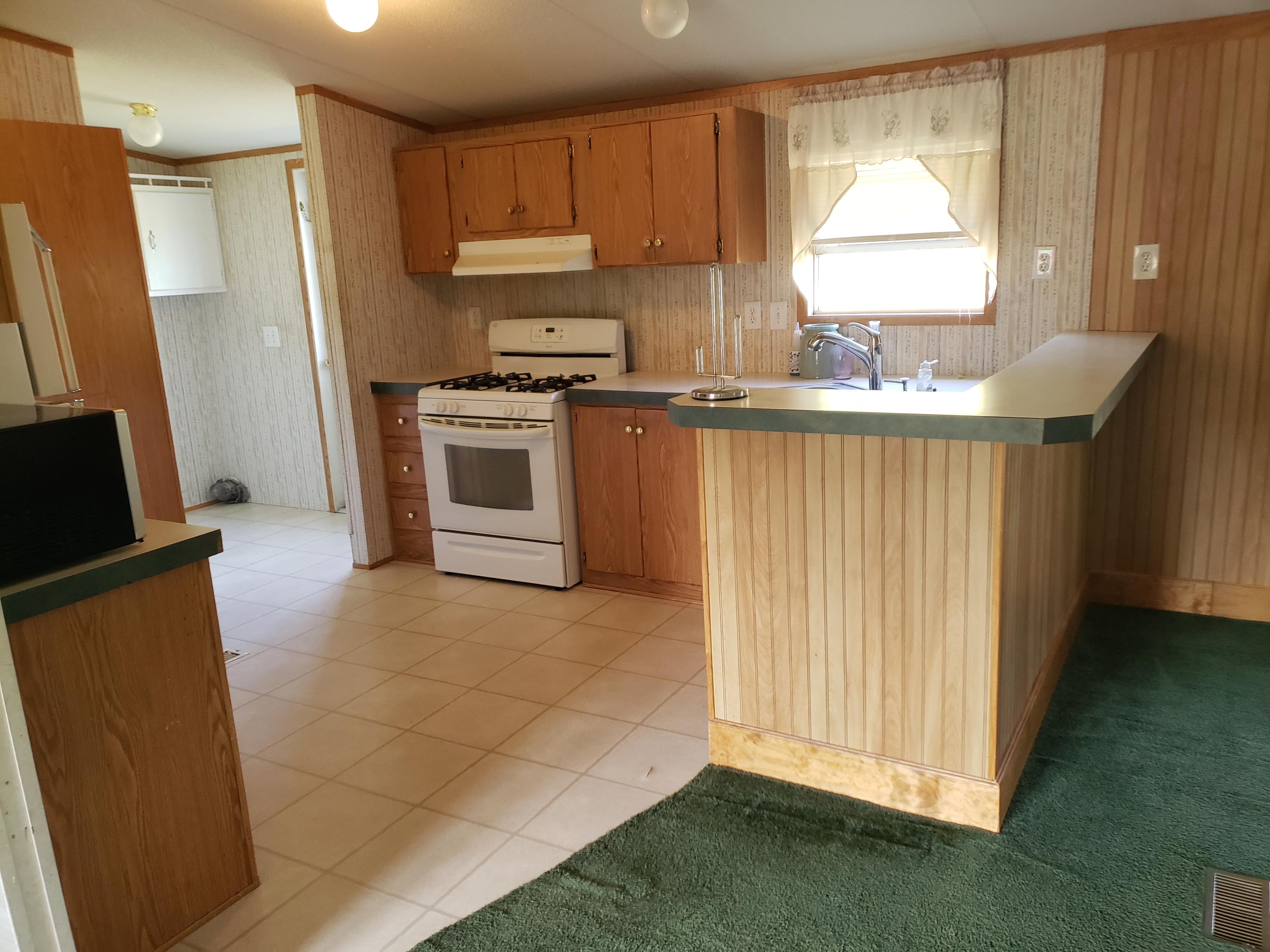 244 LAUREL RUN RD