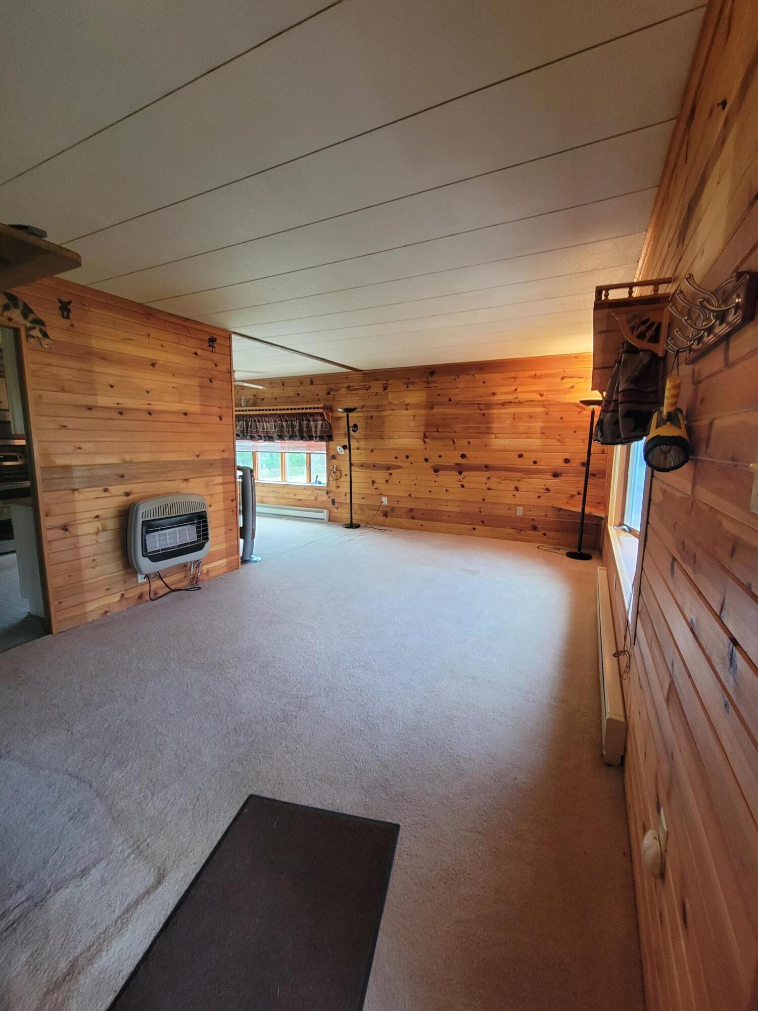 1499 SANDSTONE DR