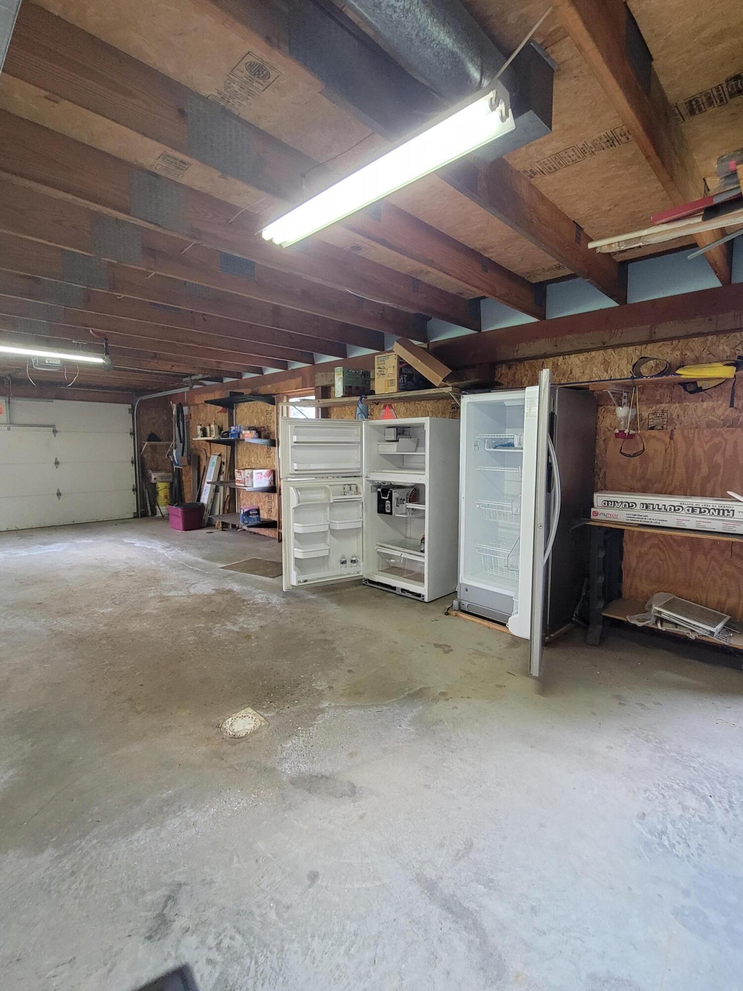 1499 SANDSTONE DR