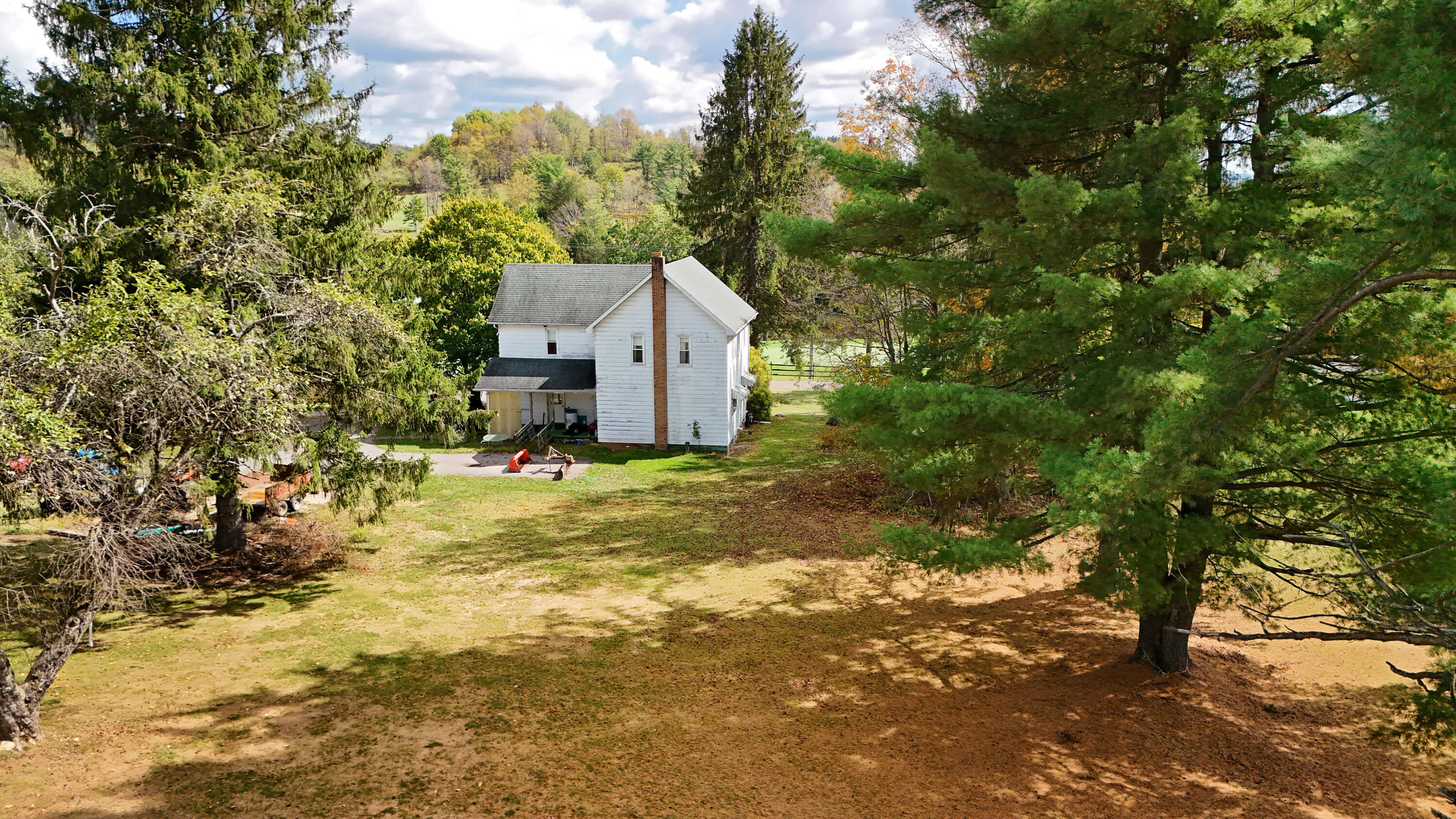 1618 AIRPORT RD