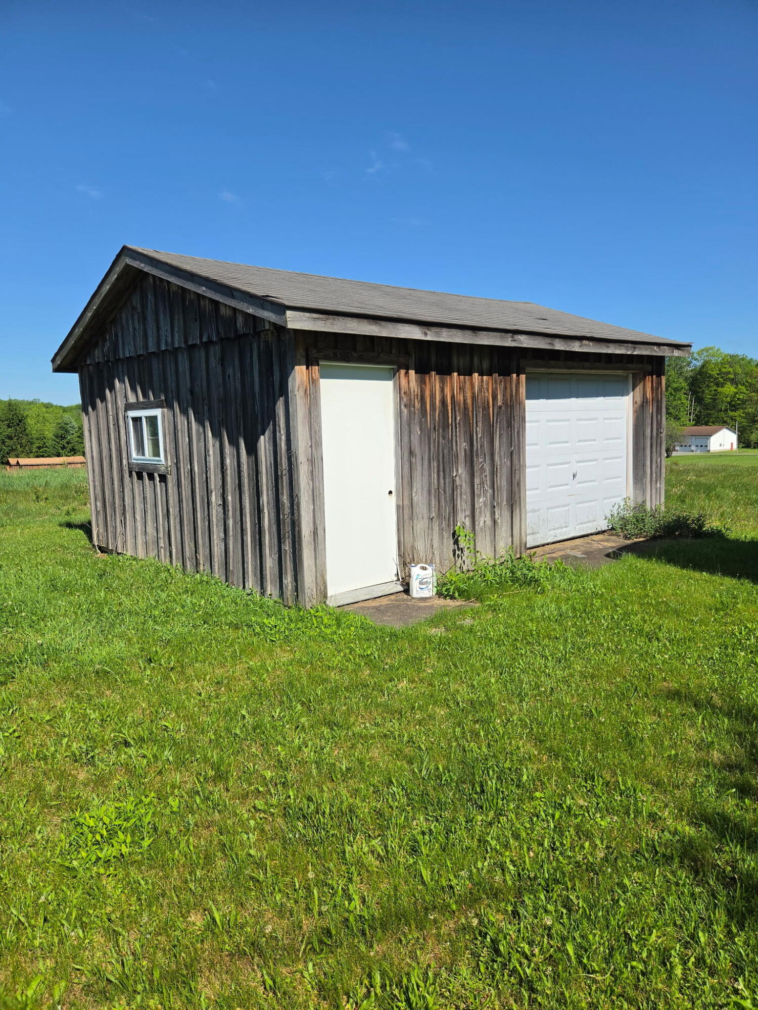 2239 LONGWELL RD