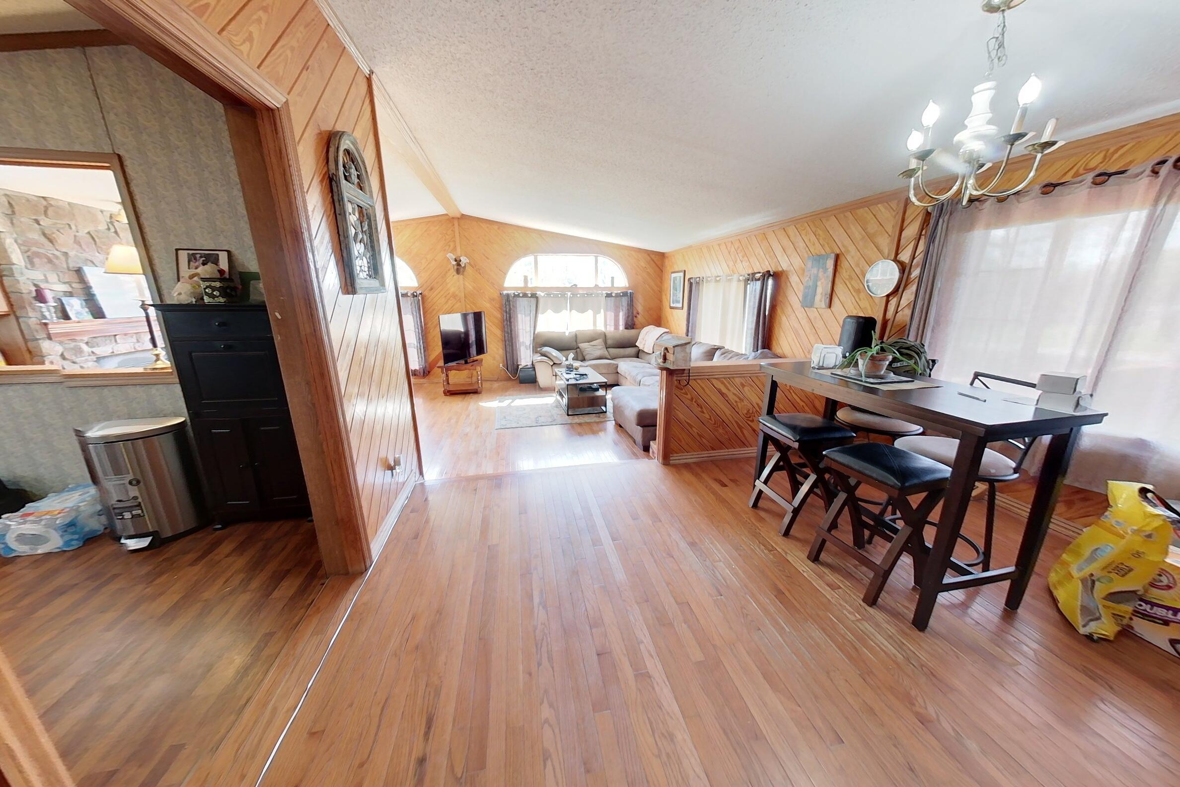 2239 LONGWELL RD