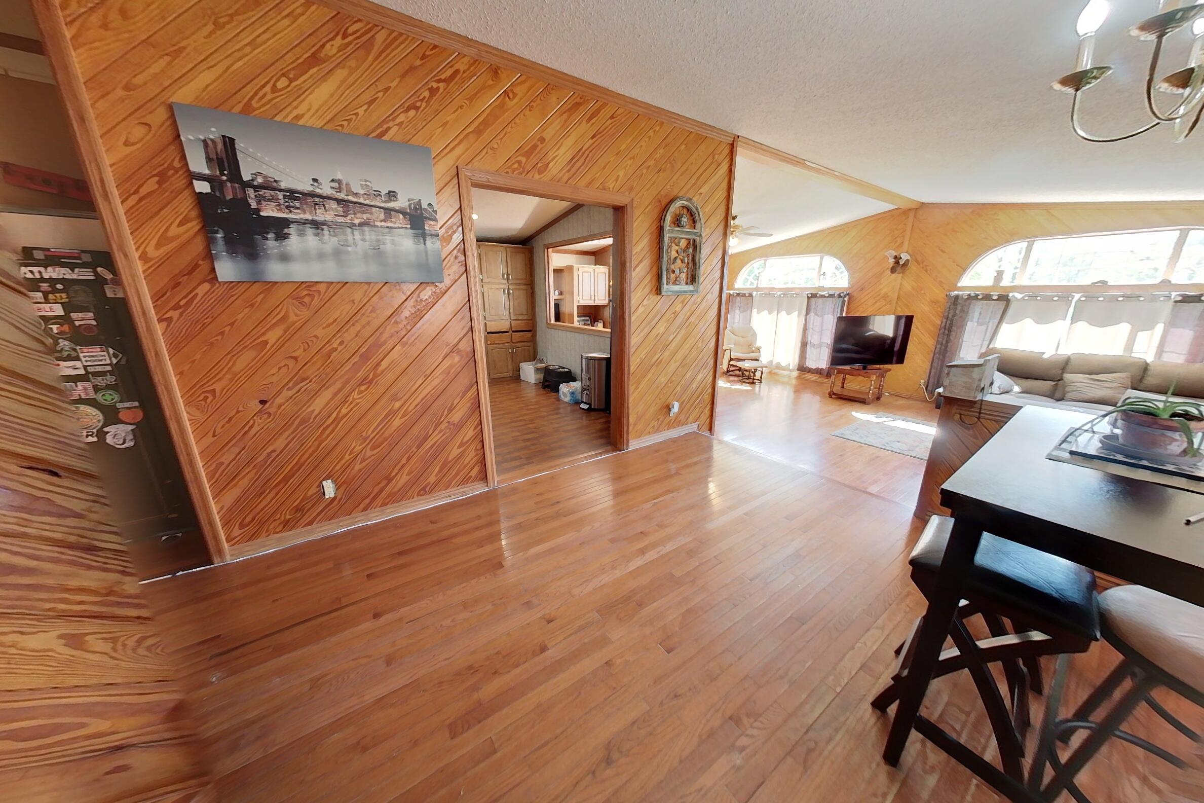 2239 LONGWELL RD