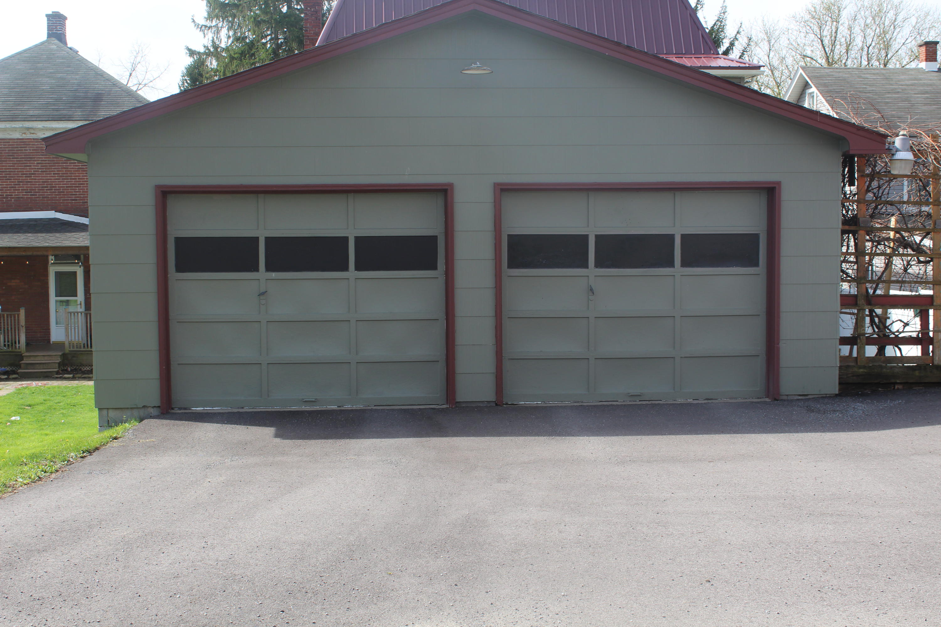 211 FULLER AVE