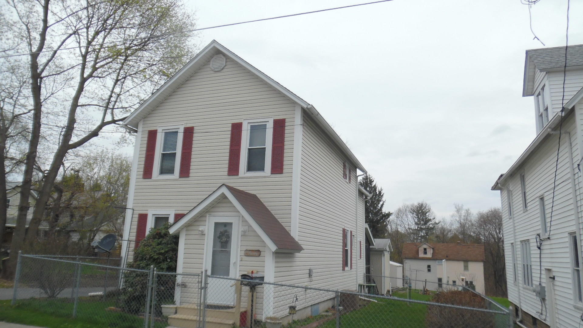 309 E WEBER AVE