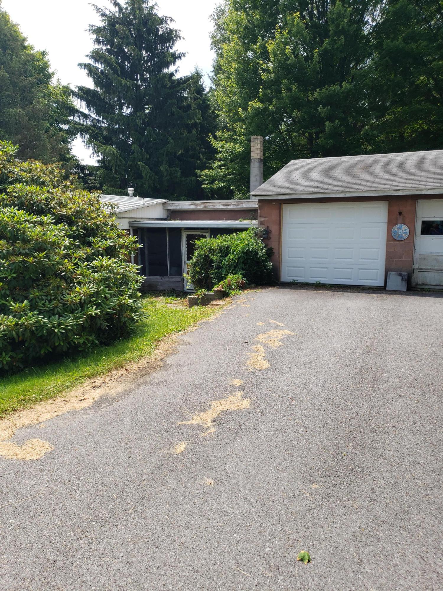 432 DEEMER AVE
