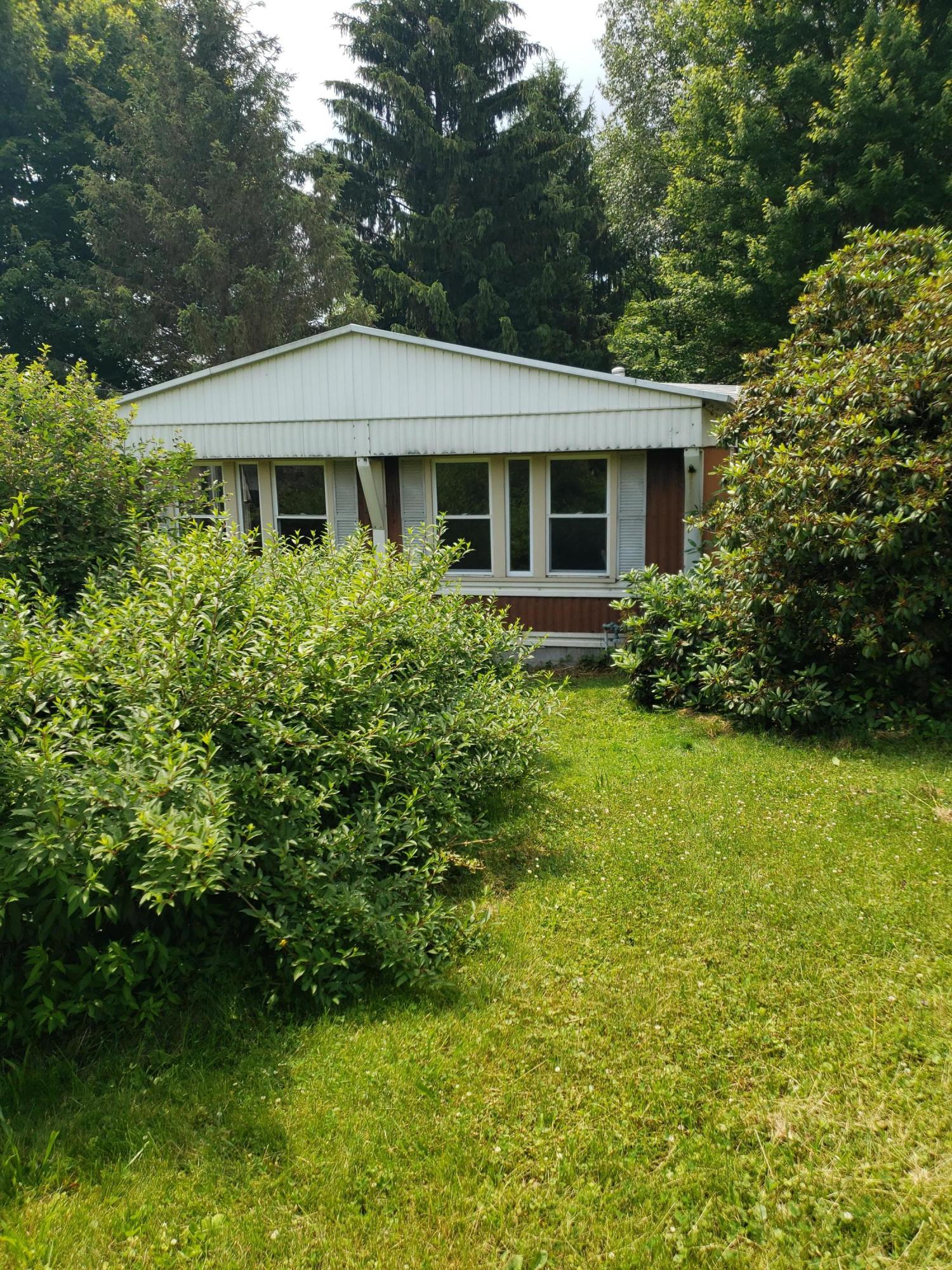 432 DEEMER AVE
