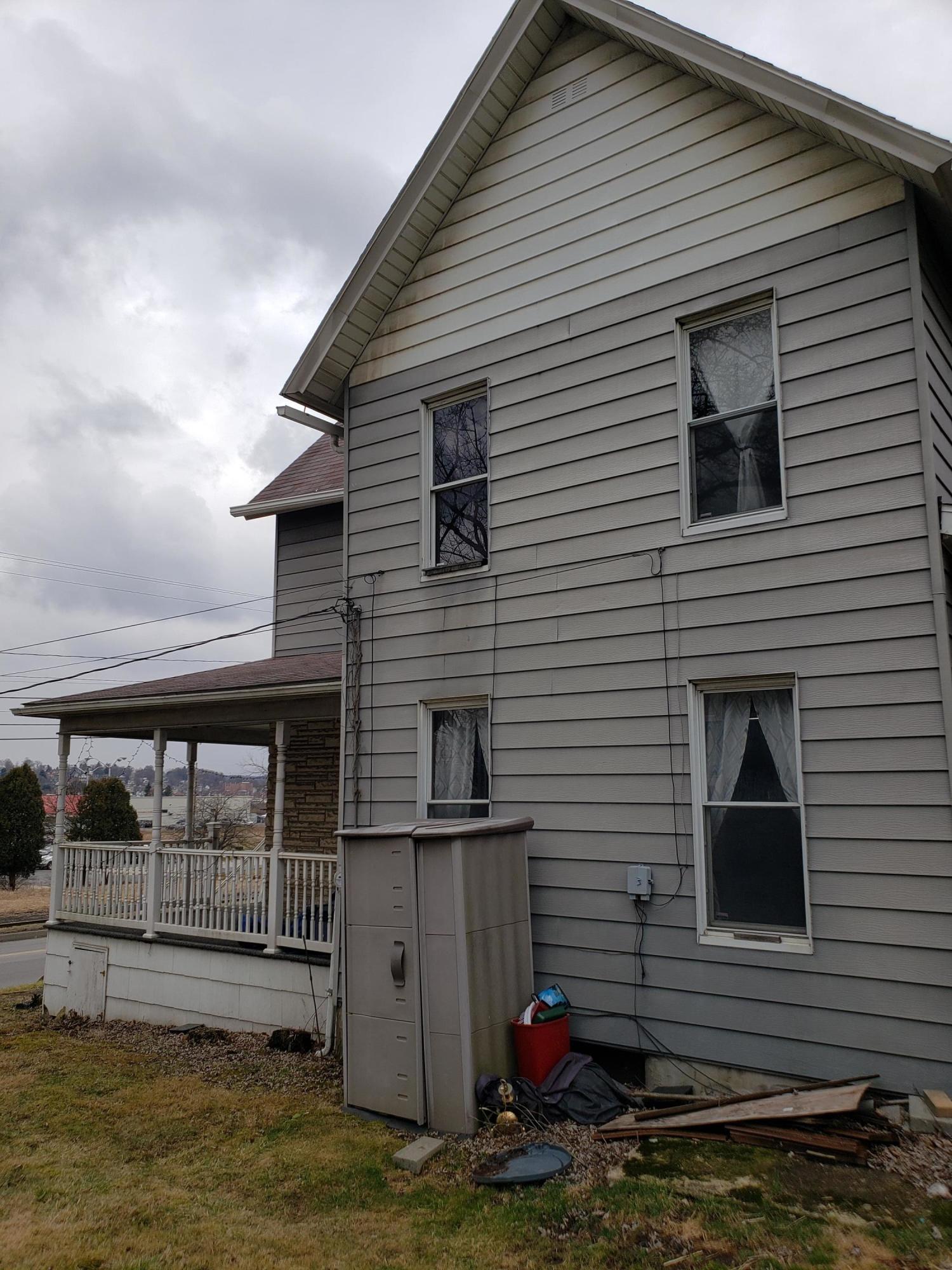509 E DUBOIS AVE