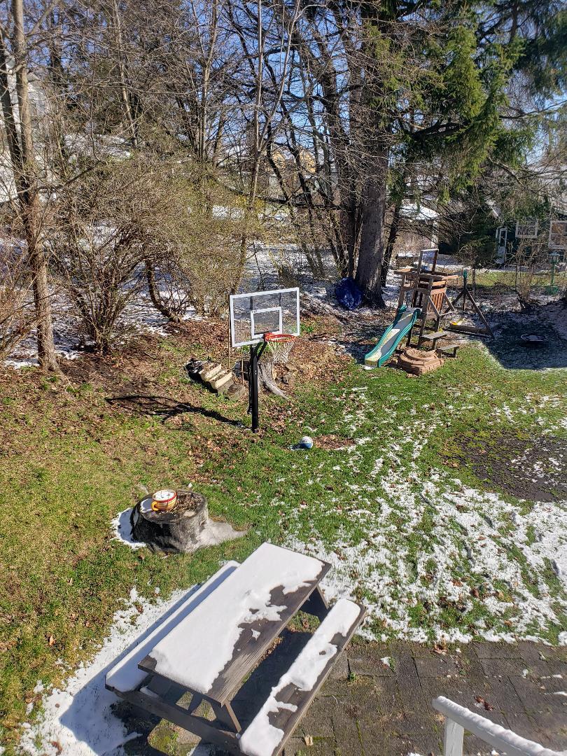 626 W LONG AVE